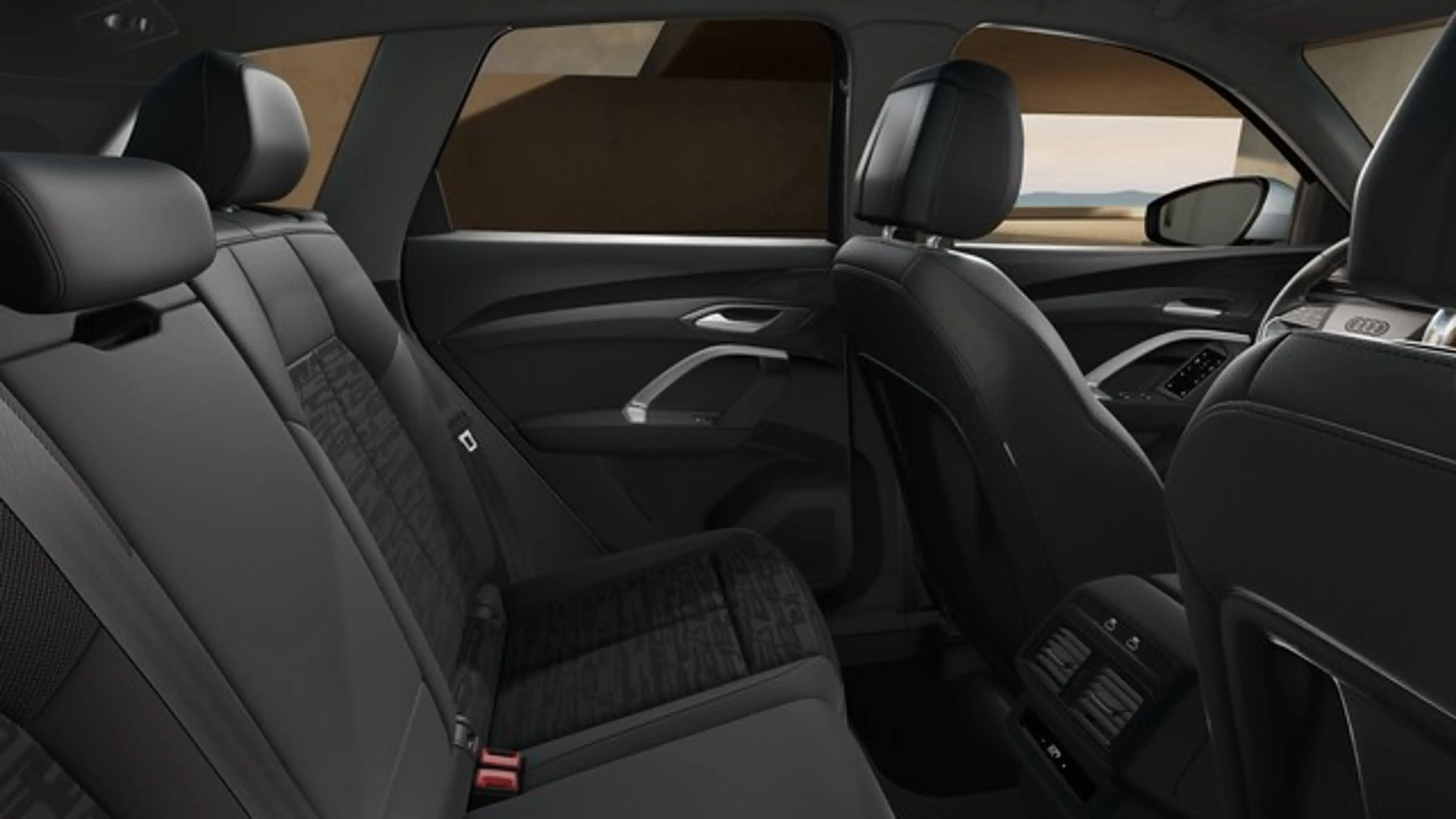 Audi Q5 TFSI LM19 AHK ACC Navi+ Kamera Tech Komfortp. — photo 12