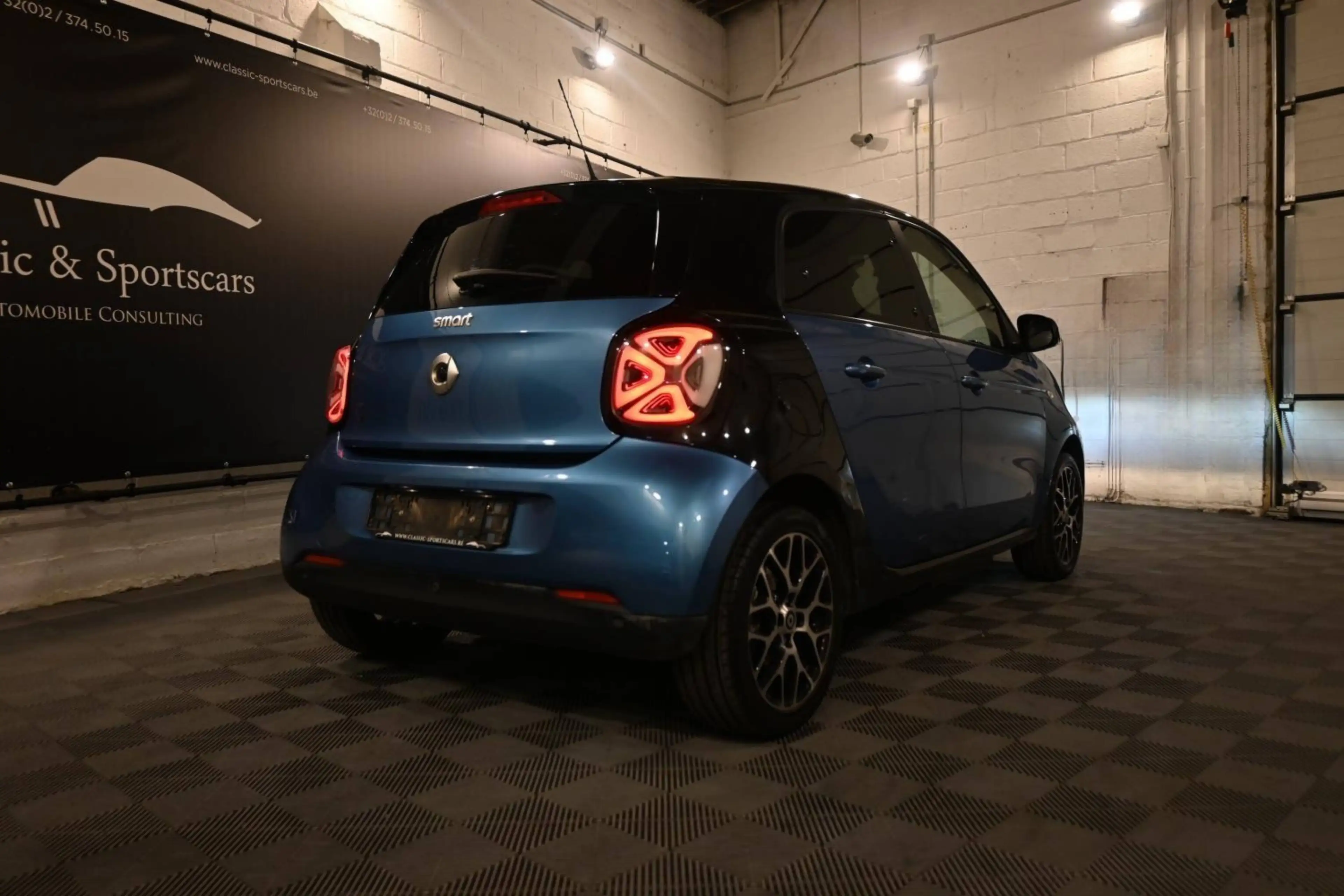 smart forFour Forfour 17.6 kWh EQ / CAMERA / AUTO / TOIT PANO / LEDS / FULL OPTIONS !! — photo 5