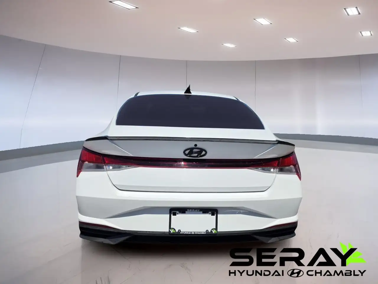 Hyundai ELANTRA снимка Hyundai ELANTRA