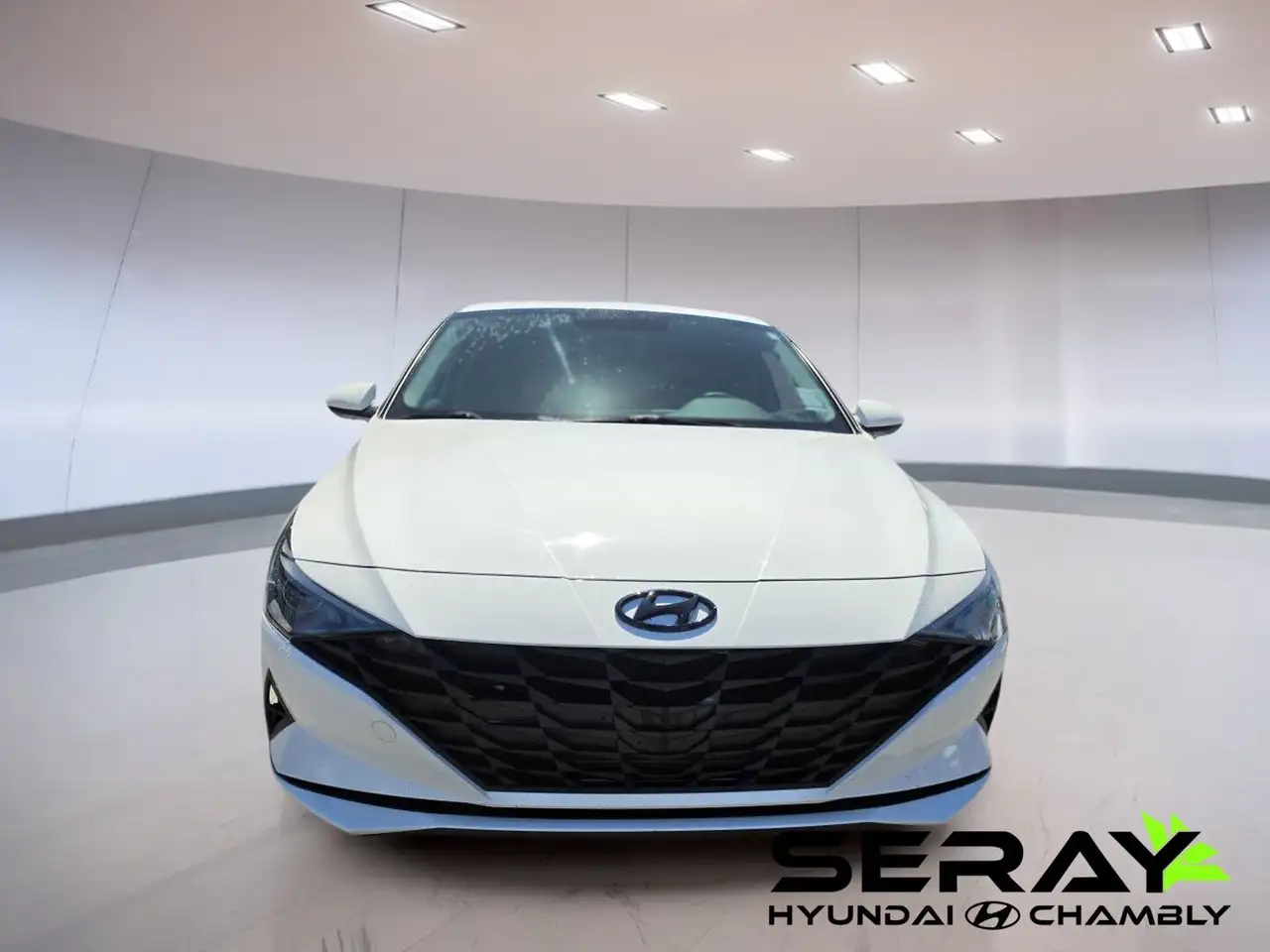 Hyundai ELANTRA снимка Hyundai ELANTRA