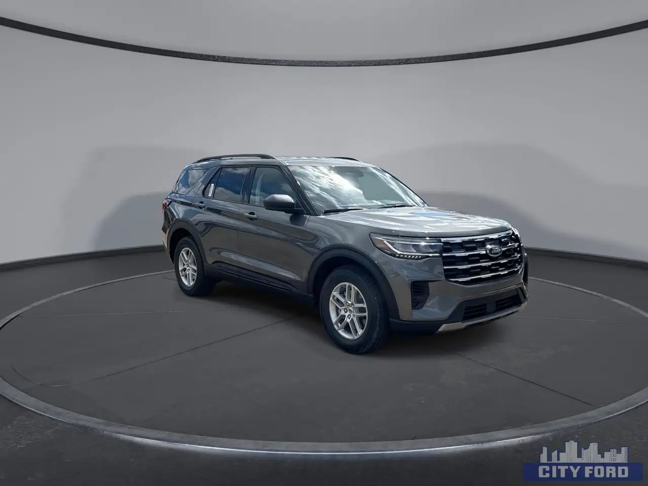 Ford Explorer снимка Ford Explorer