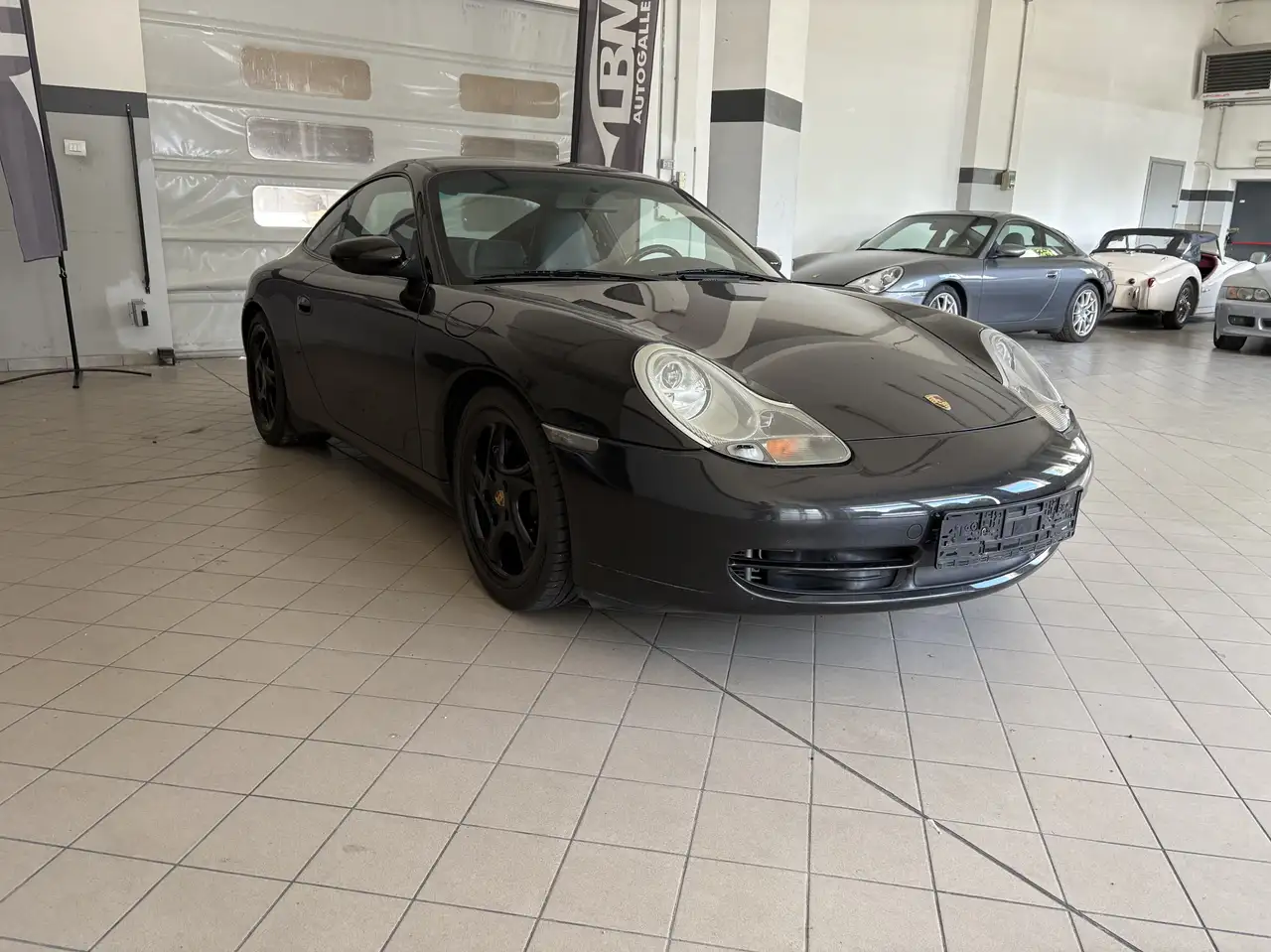 Porsche 996 911 Coupè Carrera 4, foto 3