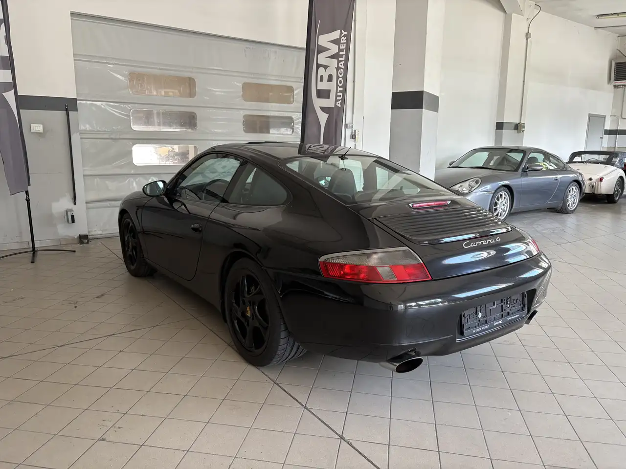 Porsche 996 911 Coupè Carrera 4, foto 7