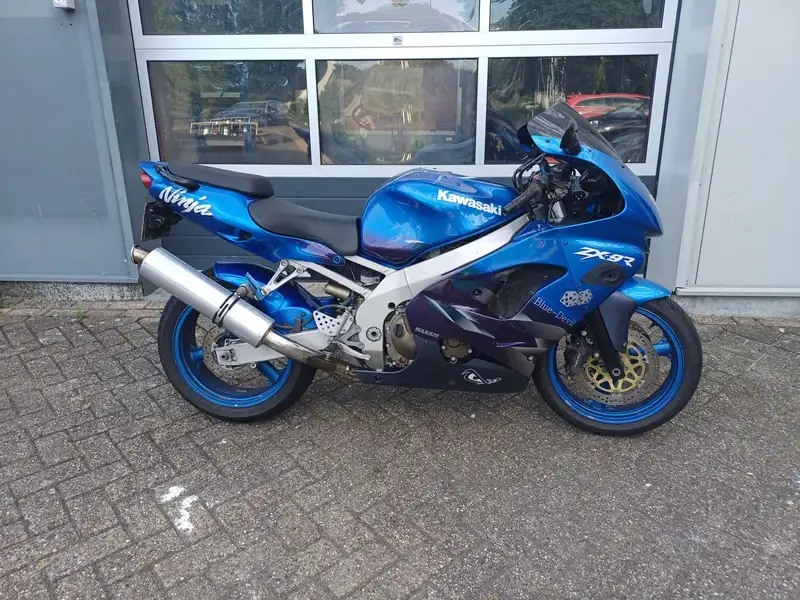Kawasaki Ninja ZX-9R