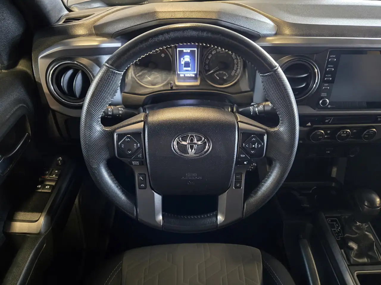Toyota Tacoma снимка Toyota Tacoma