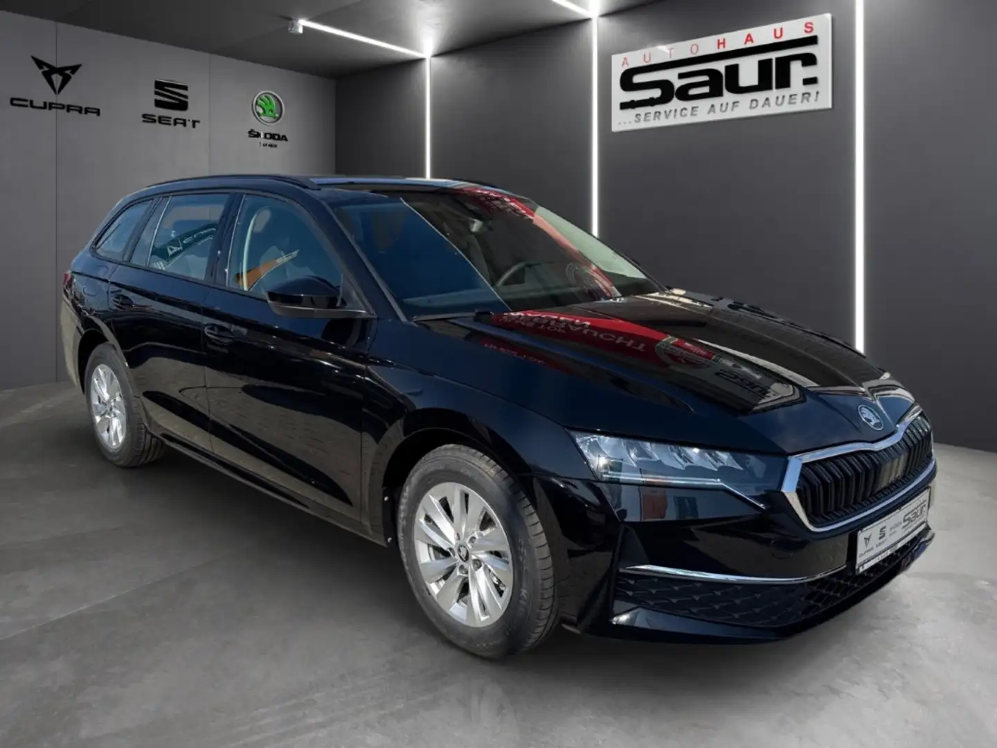 Skoda Octavia Combi 1.5 TSI LED KLIMA ISOFIX CARPLAY SHZ KEYLESS Schwarz - 2