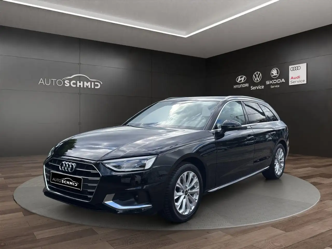 Audi A4 Avant 2.0 TDI S-tronic RFK GRA NAVI LED