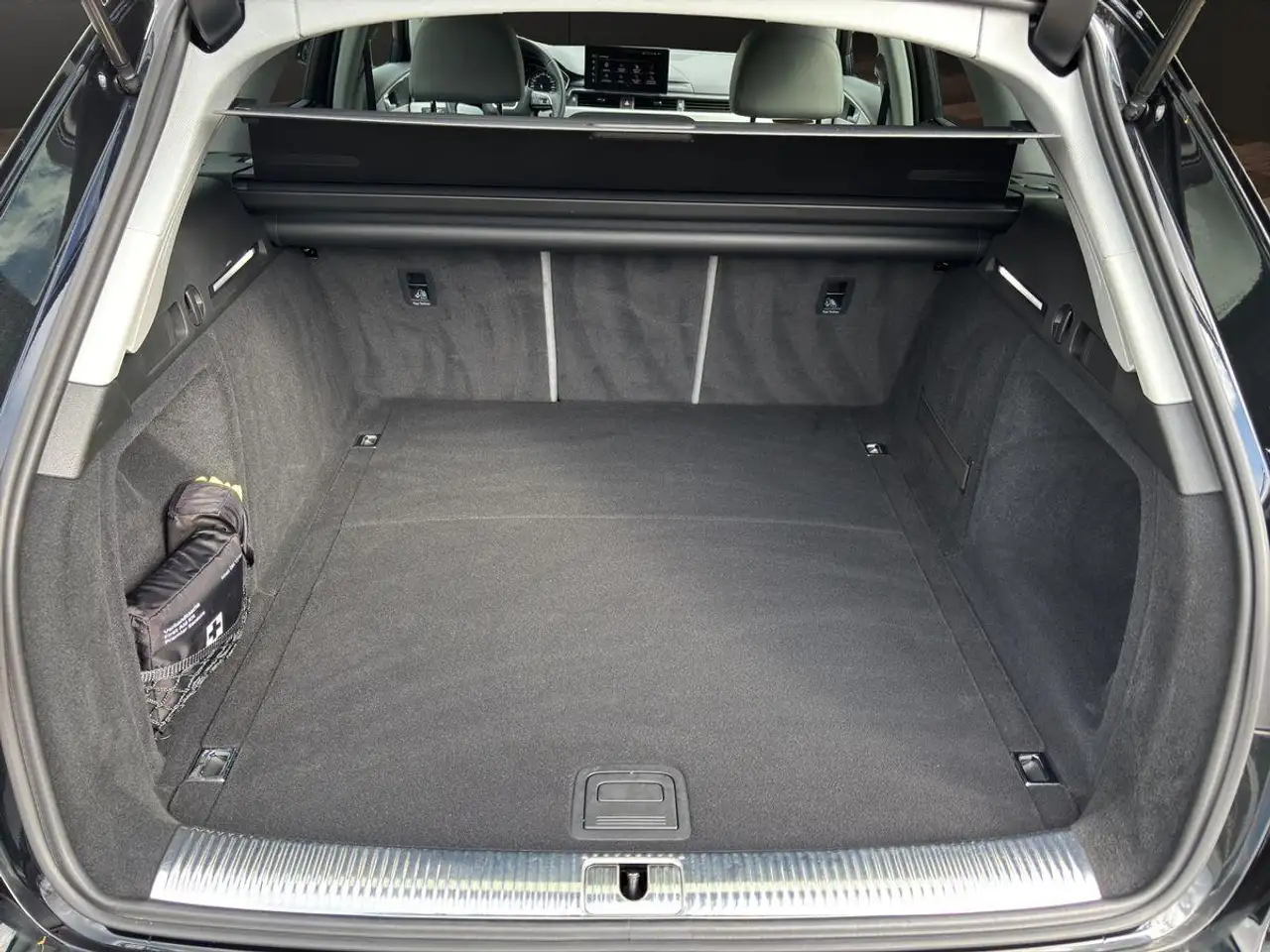 Audi A4 Avant 2.0 TDI S-tronic RFK GRA NAVI LED, миниатюра 14