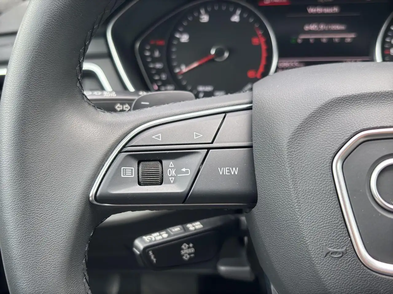 Audi A4 Avant 2.0 TDI S-tronic RFK GRA NAVI LED, миниатюра 24