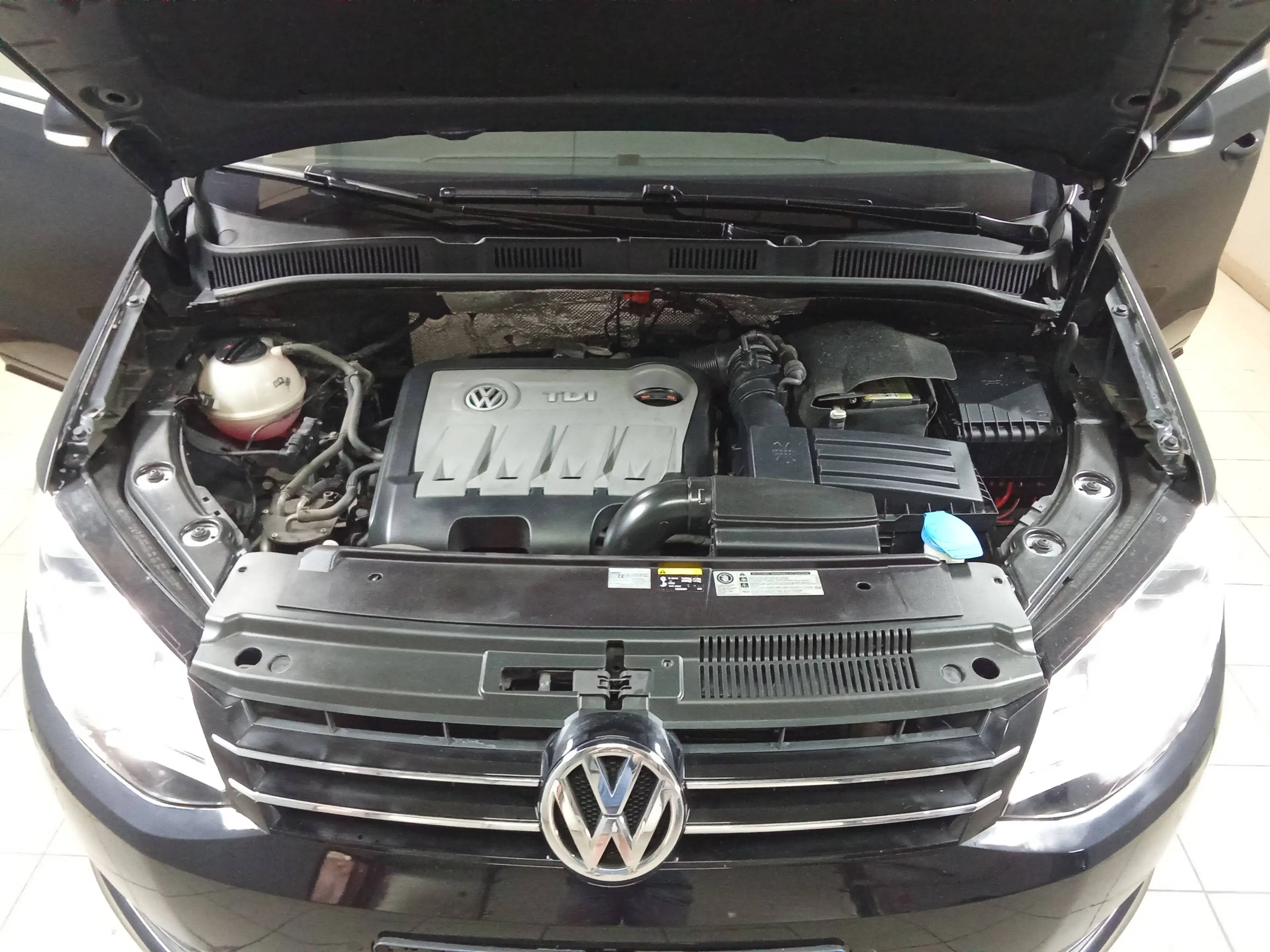 Volkswagen Sharan Life BMT 4Motion — photo 14