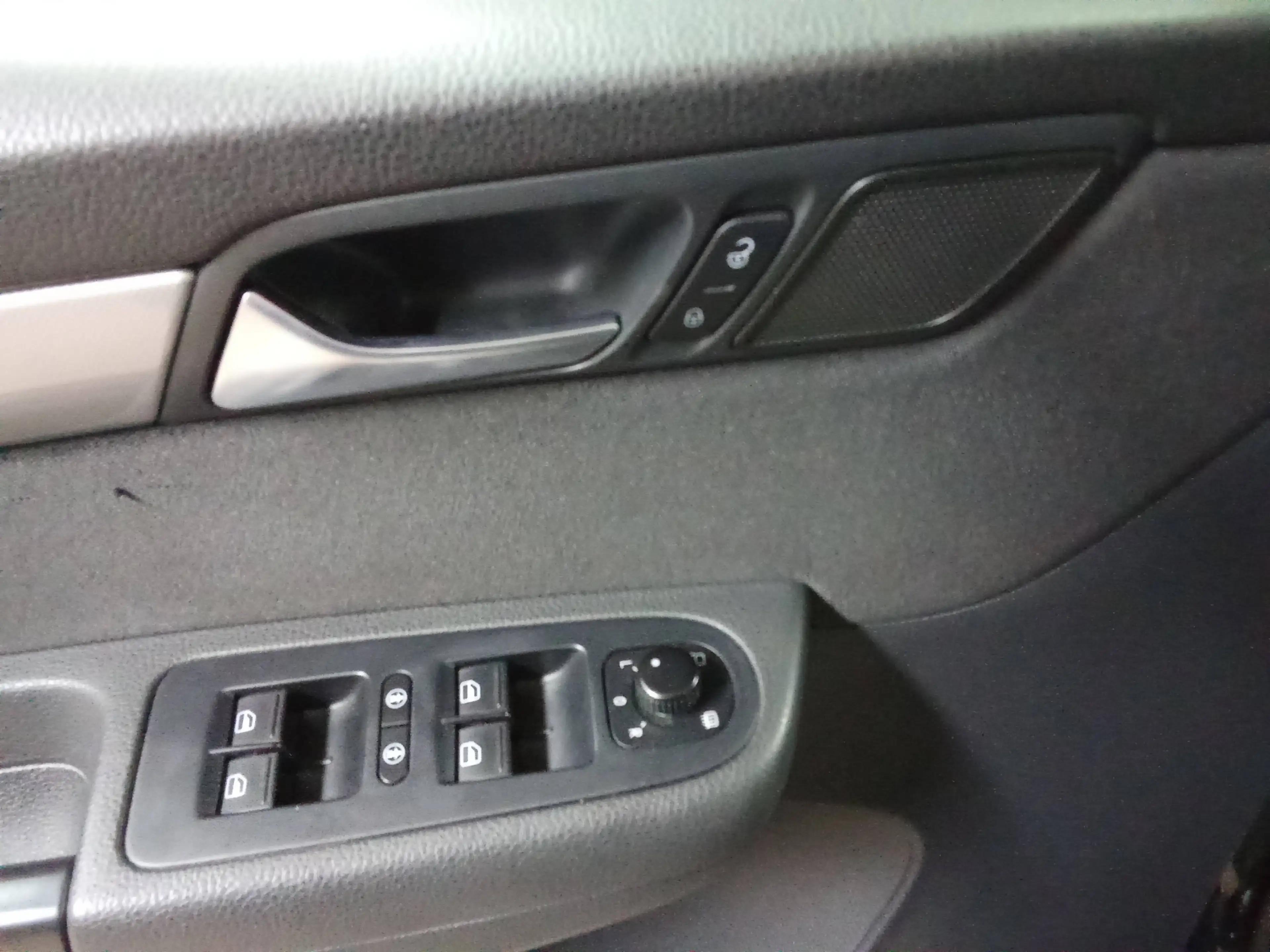 Volkswagen Sharan Life BMT 4Motion — photo 9