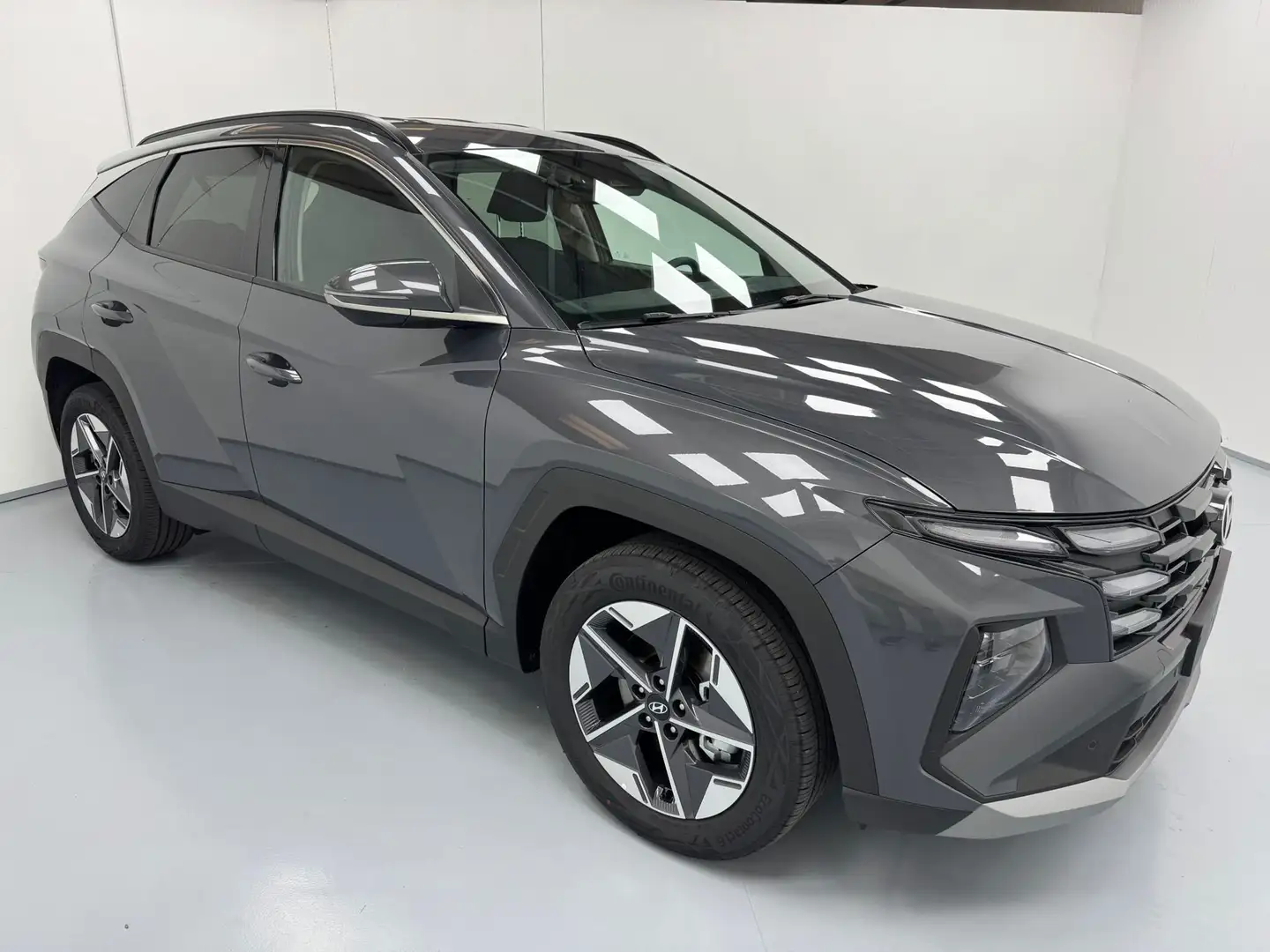 Hyundai TUCSON 1.6 CRDI 48V DCT BUSINESS 136CV KM0 2025 ONLYPROMO Zilver - 1