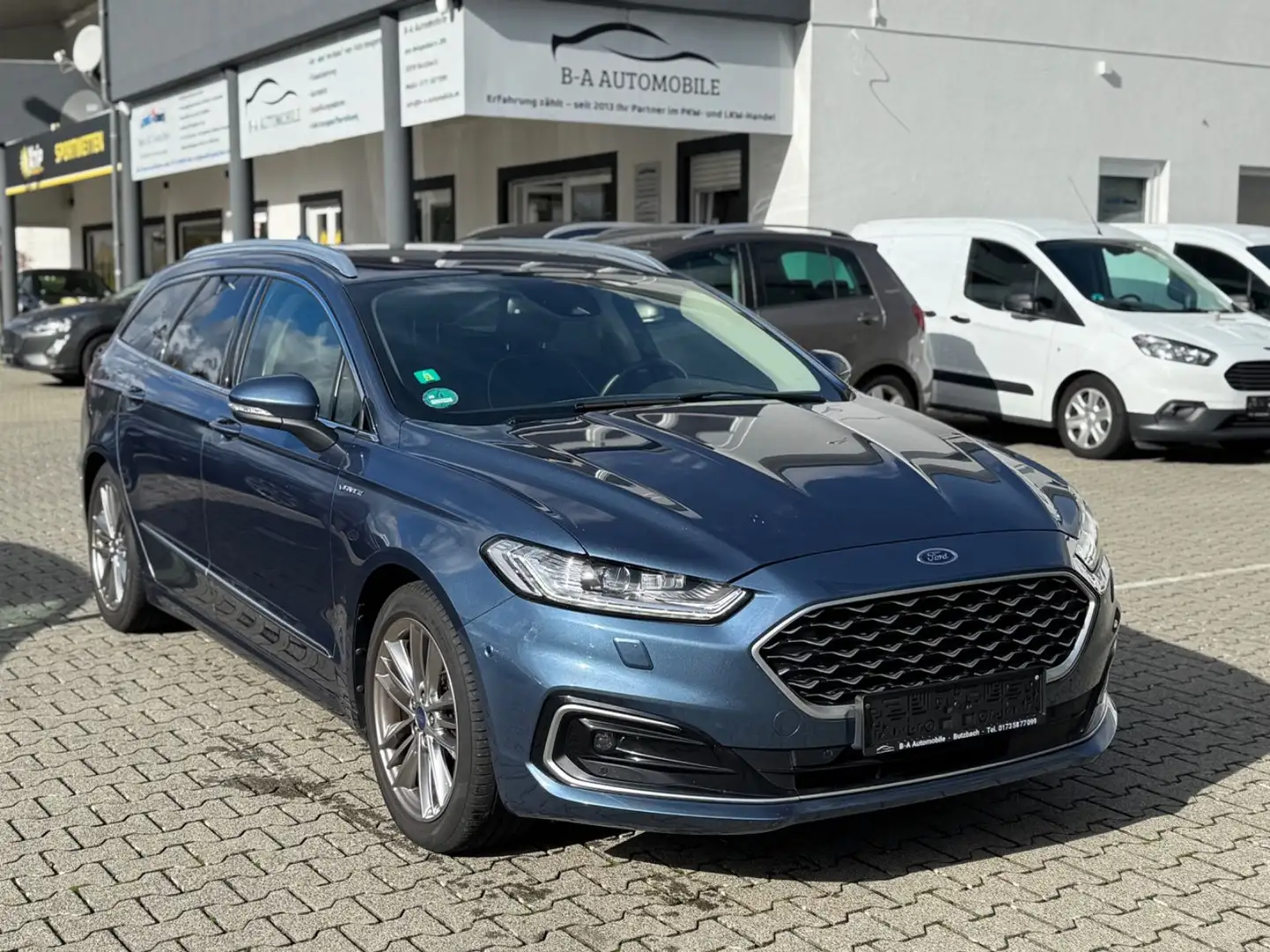 Ford Mondeo Turnier Vignale*Pano*Massage*Sitz-Belüftu Blau - 1