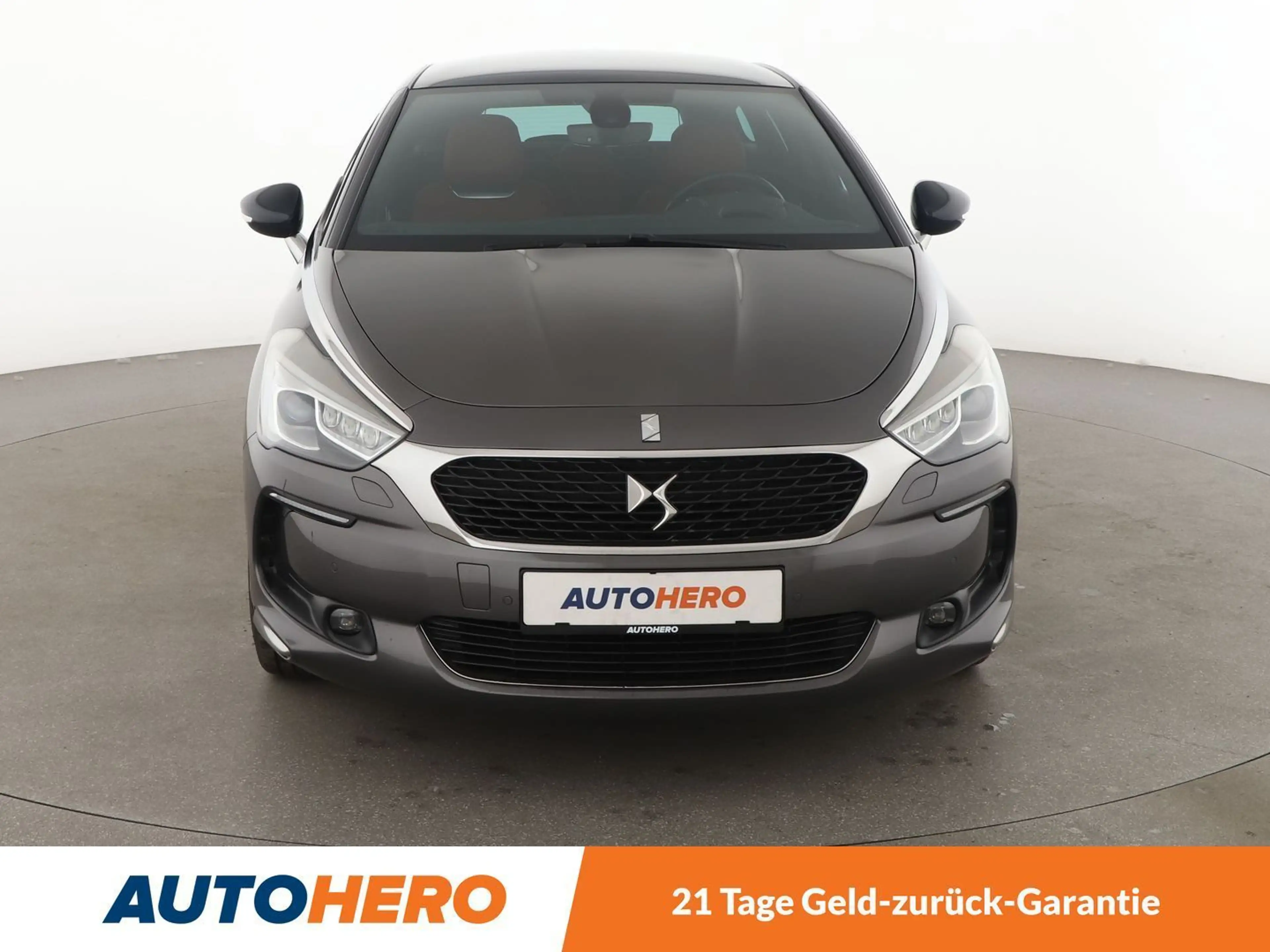 DS Automobiles DS 5 2.0 Blue-HDi Aut*NAVI*TEMPO*CAM*PDC*SHZ* — photo 9