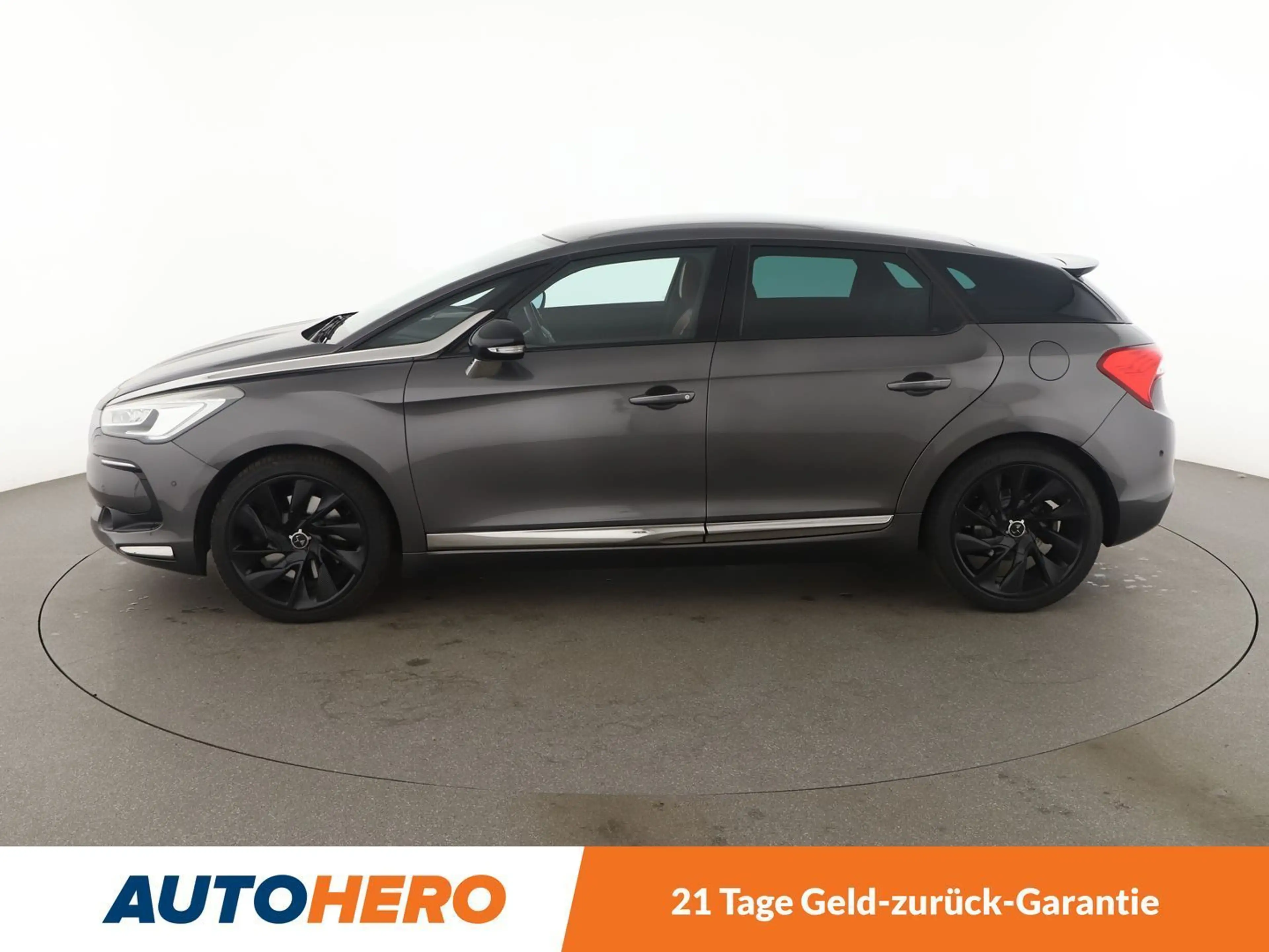 DS Automobiles DS 5 2.0 Blue-HDi Aut*NAVI*TEMPO*CAM*PDC*SHZ* — photo 3