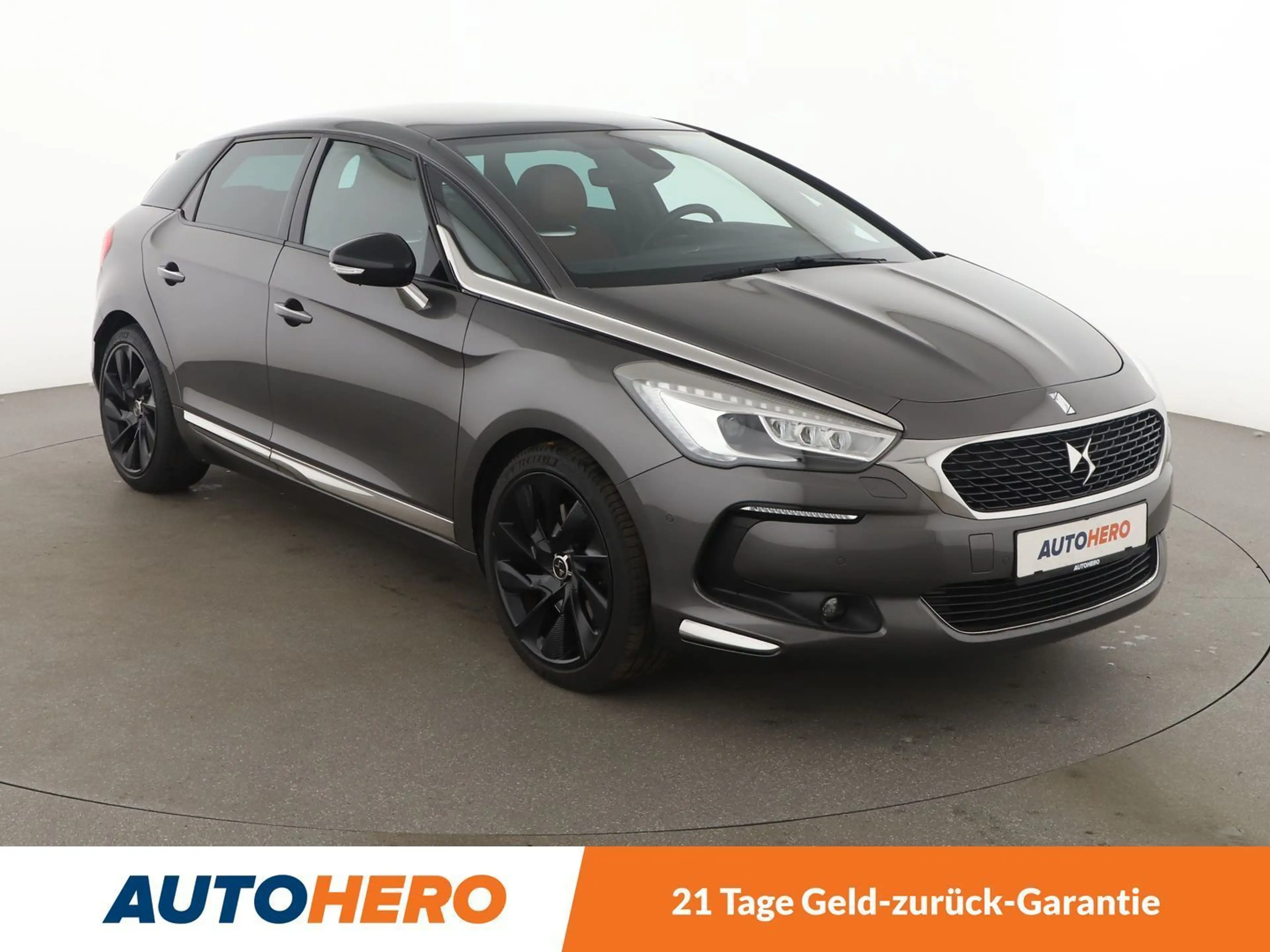 DS Automobiles DS 5 2.0 Blue-HDi Aut*NAVI*TEMPO*CAM*PDC*SHZ* — photo 8