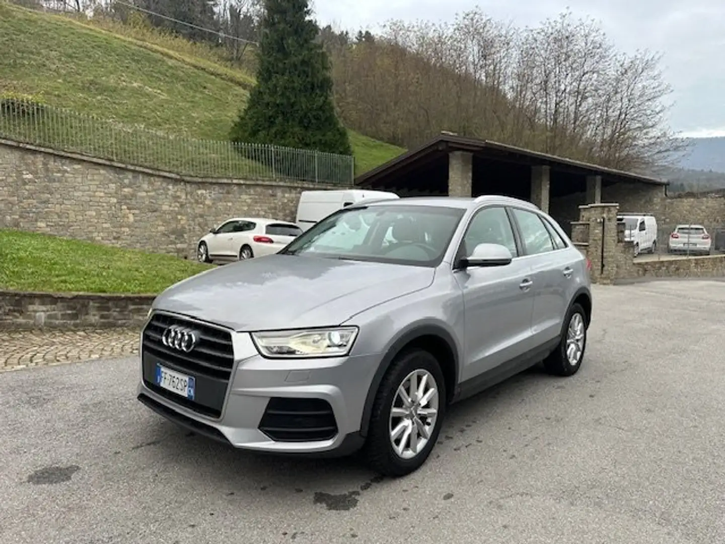Audi Q3 Q3 2.0 tdi Sport 4Edition quattro 184cv UNICOPROPR Argent - 1