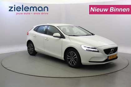 Volvo V40 1.5 T2 Polar+ Automaat - Navi, Camera, Cruise, Sto