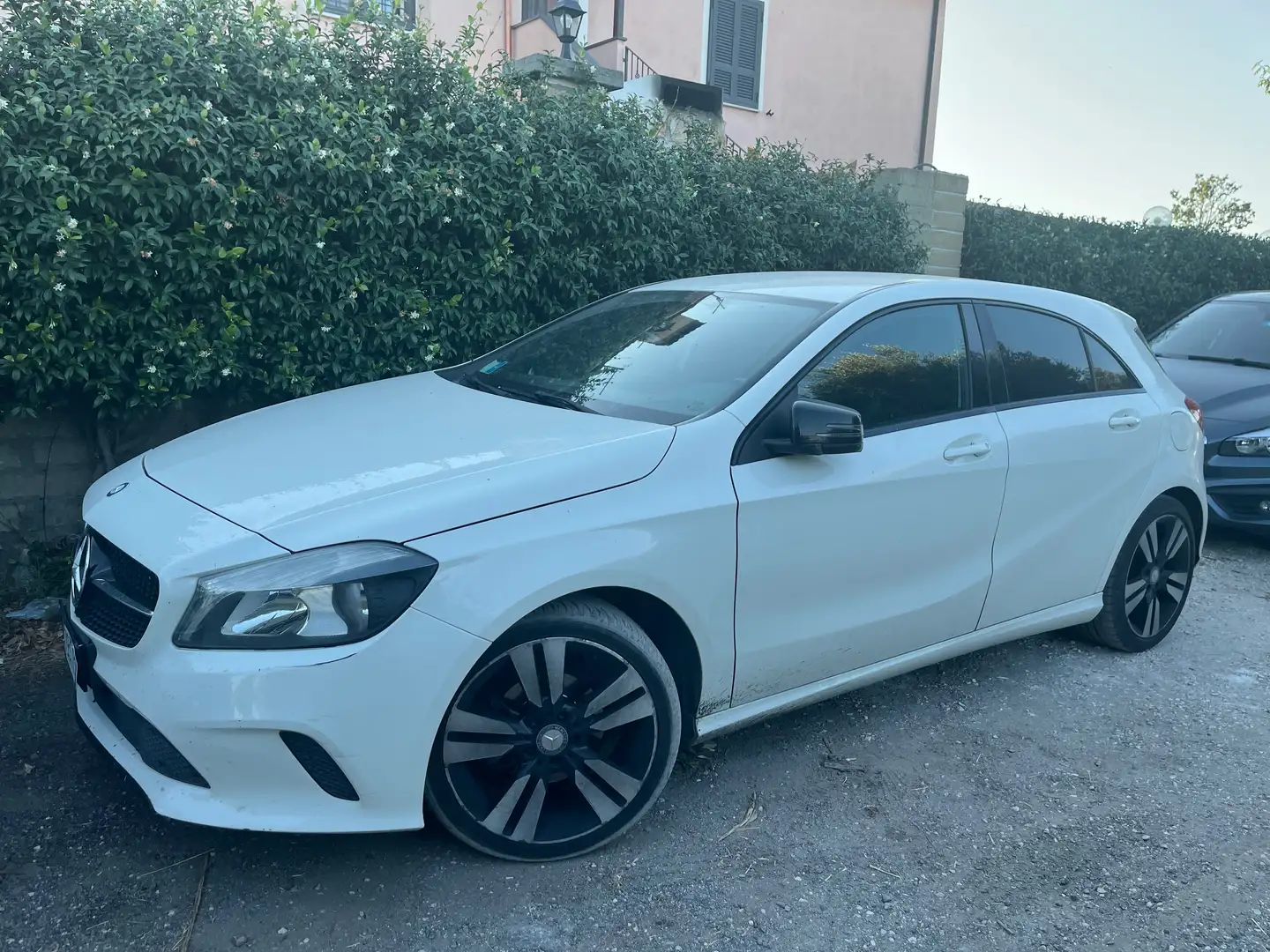 Mercedes-Benz A 180 A 180 d Sport auto my16 Bianco - 2