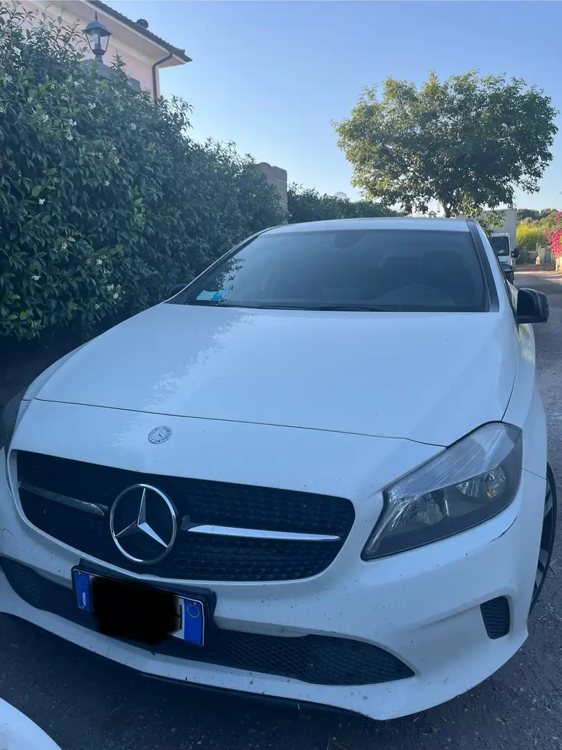 Mercedes-Benz A 180 A 180 d Sport auto my16 Bianco - 1