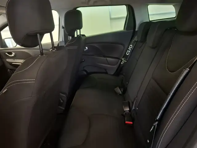Renault Clio view 10