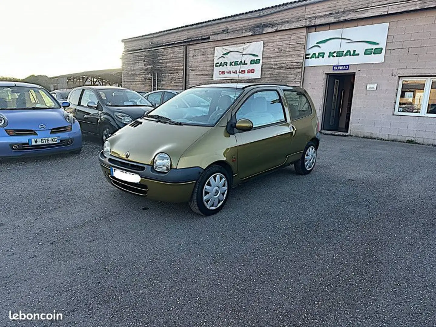 Renault Twingo 1.2 16V 75CH EXPRESSION - 1