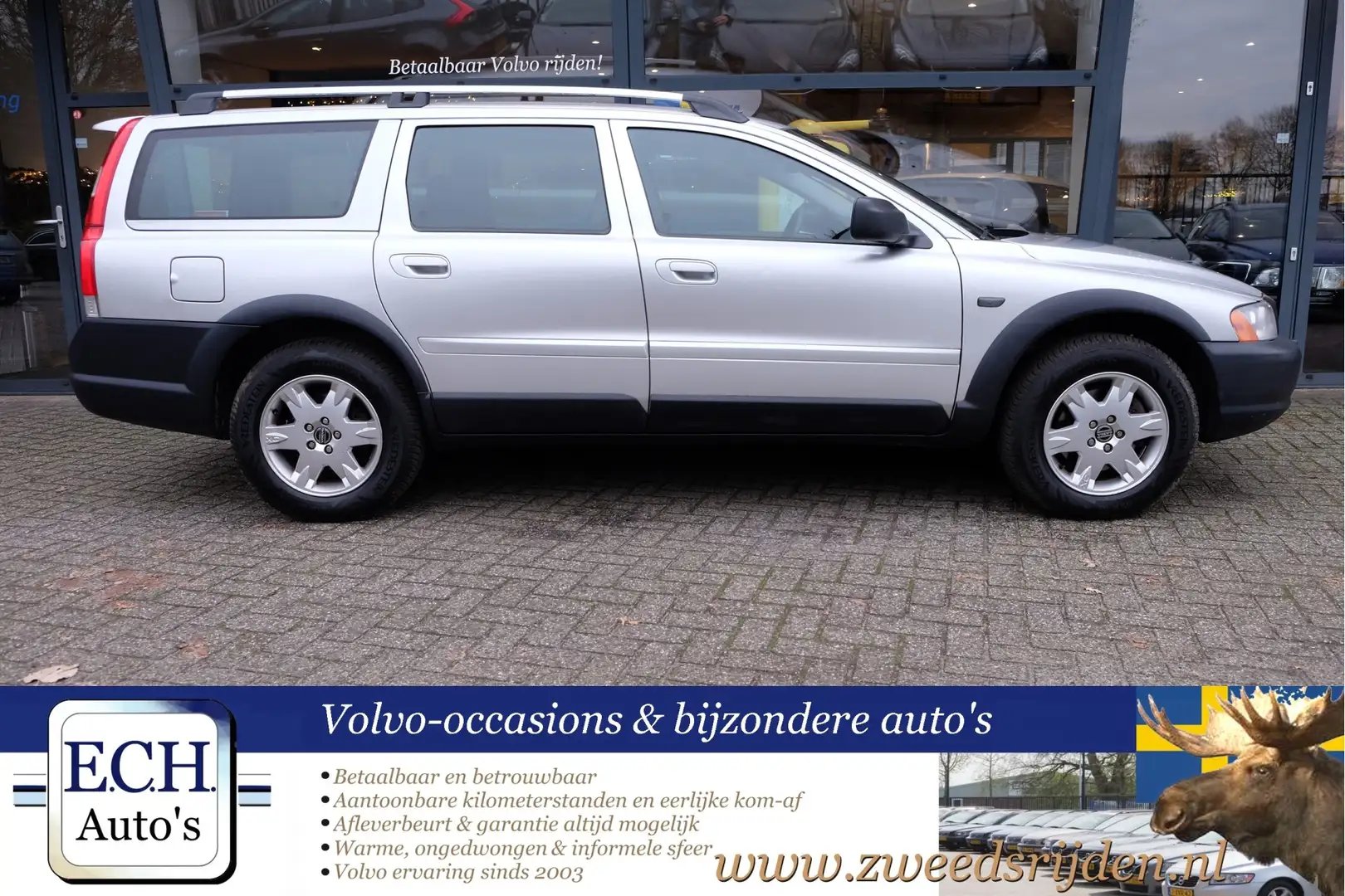 Volvo XC70 2.5 T 210 pk AWD Aut. Leer, Stoelverwarming, Trekh Argent - 2