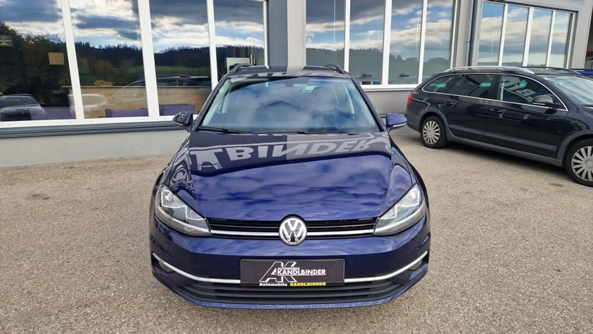 Volkswagen Golf Variant TDI Highline ''1.Besitz''  ''Virtual'' Bleu - 2