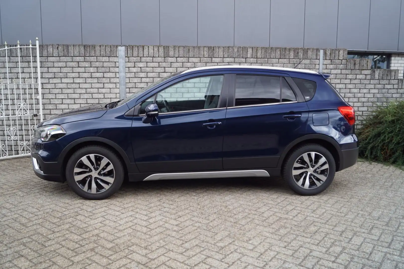 Suzuki S-Cross 1.4 Boosterjet Stijl 140 PK Leder Stoelverw Navi C Blu/Azzurro - 2