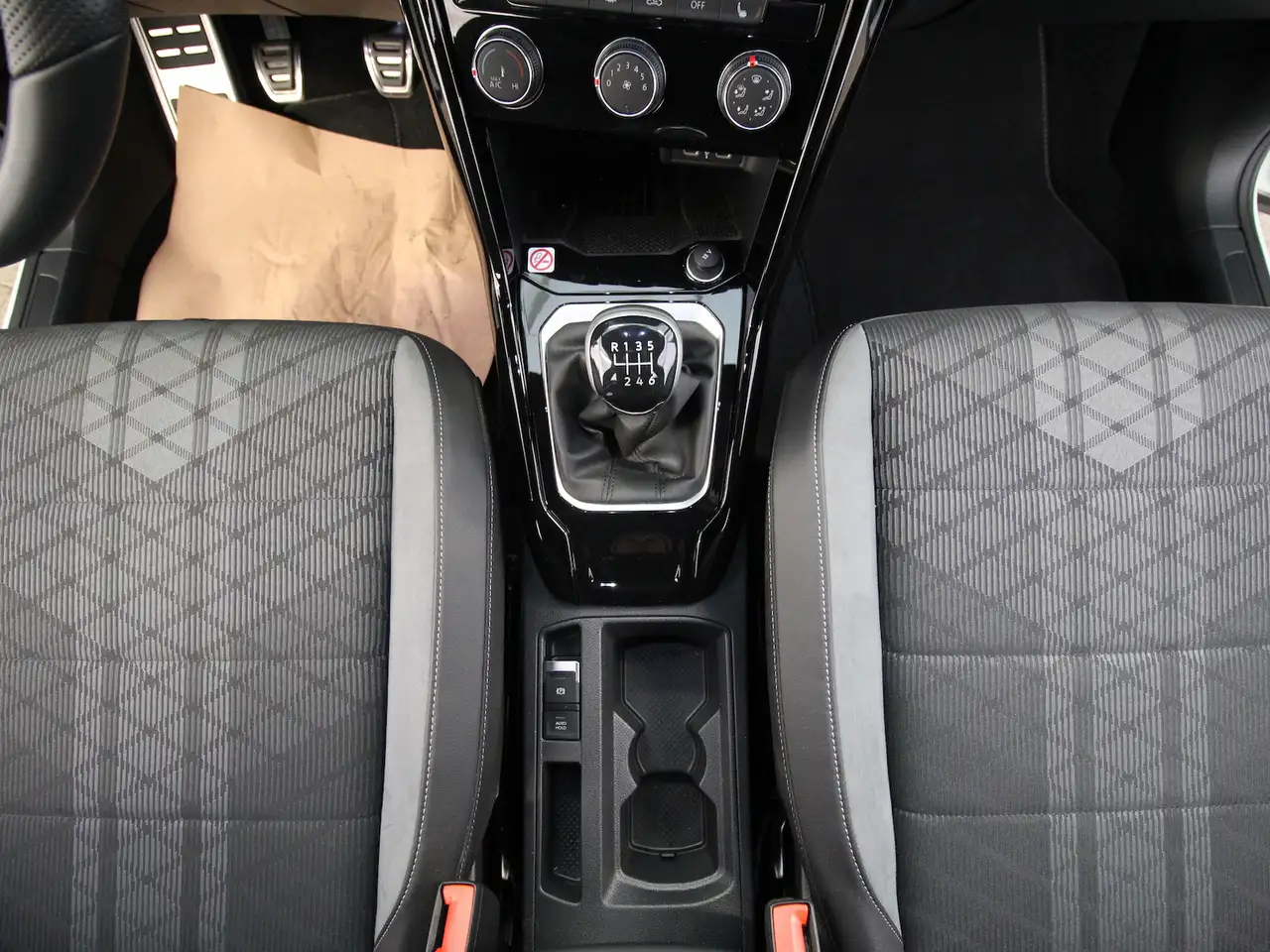 Volkswagen T-Roc TSI R-Line LED+ACC+SITZHEIZUNG 20