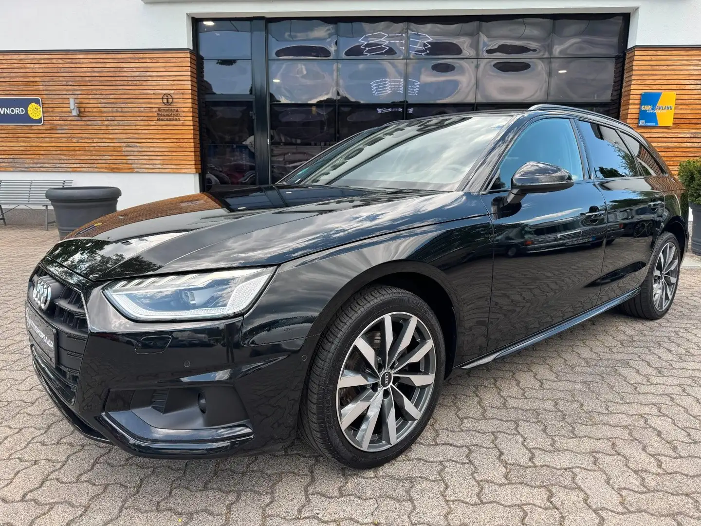 Audi A4 Avant 35 TDI advanced/AUTOMATIK/KAMERA/SHZ Nero - 2