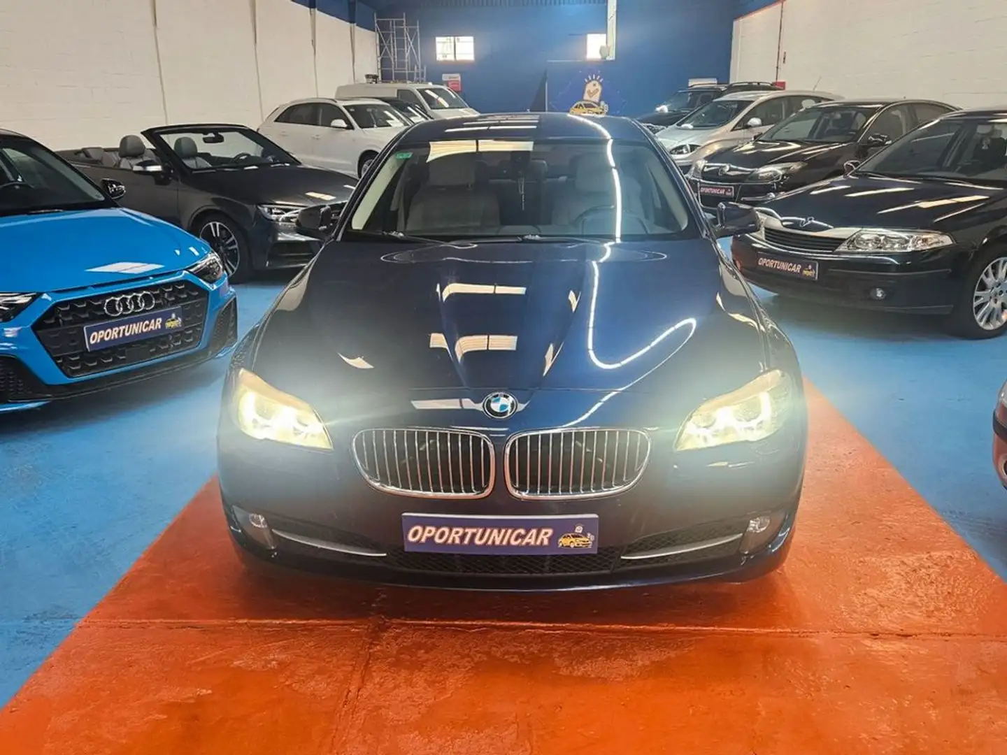 BMW 520 520dA xDrive Azul - 2