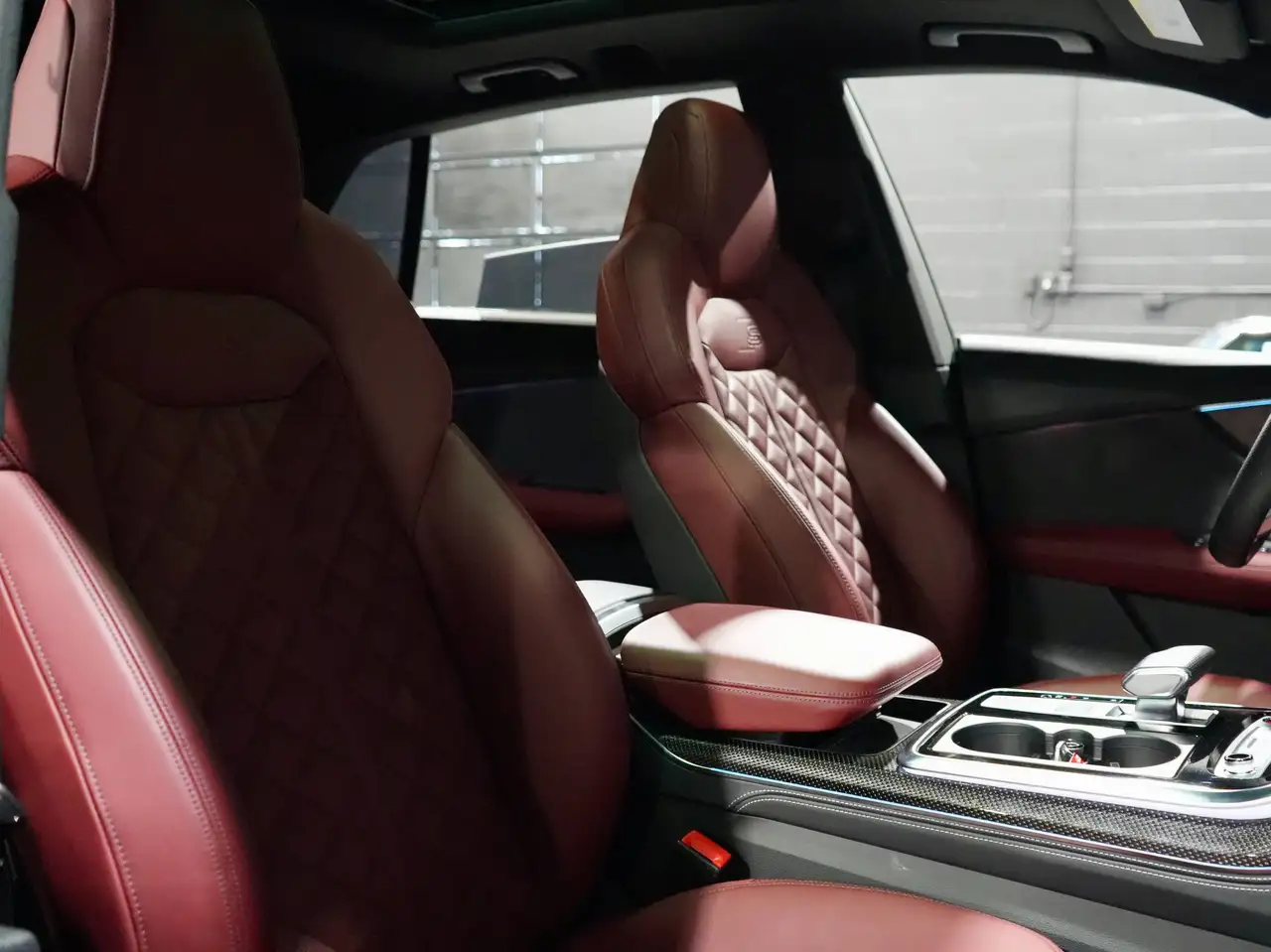 Audi SQ8 fotografie Audi SQ8
