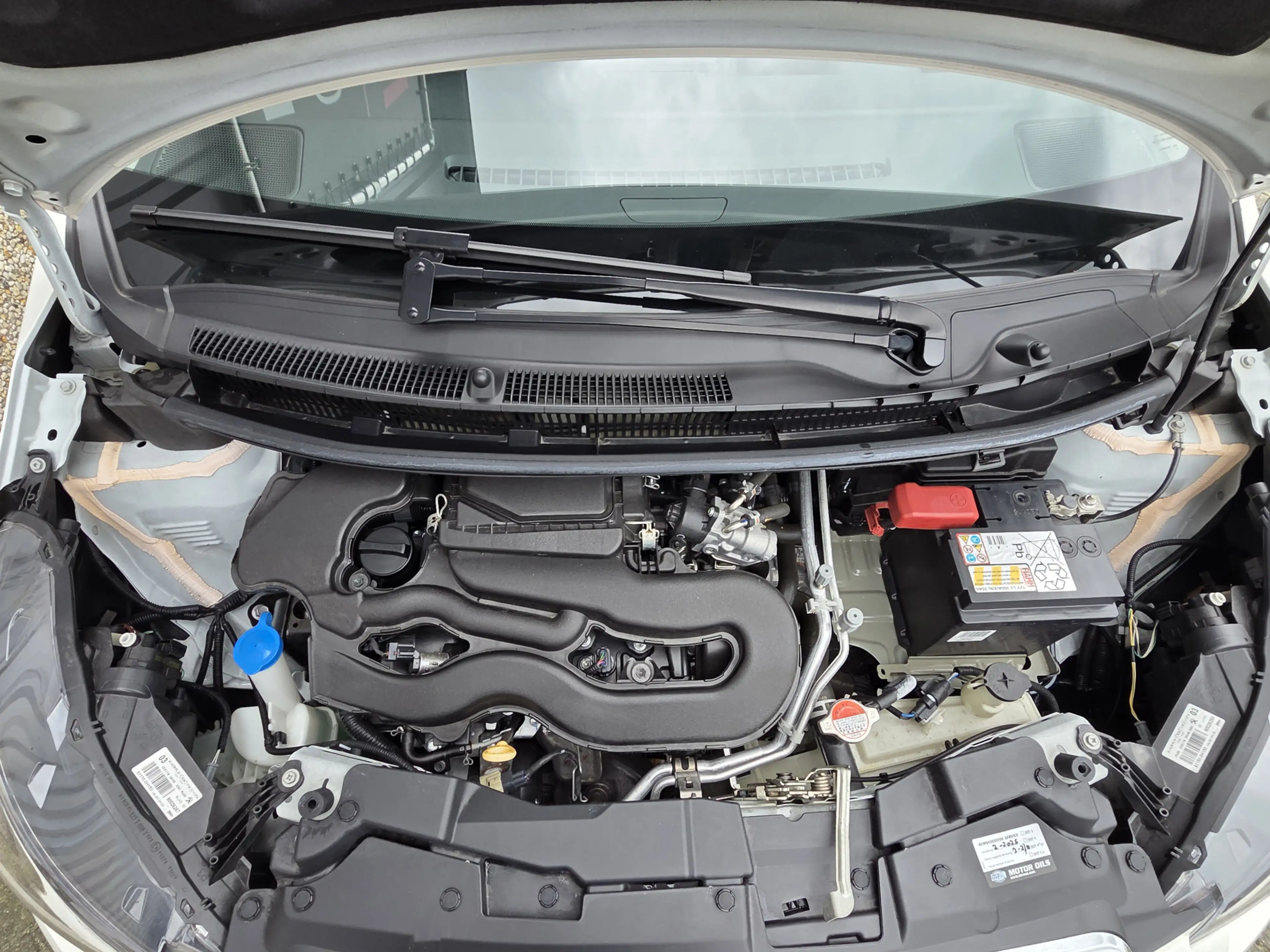 Peugeot 108 1.0 e-VTi Allure uitvoering automaat 5 deurs airco — photo 13