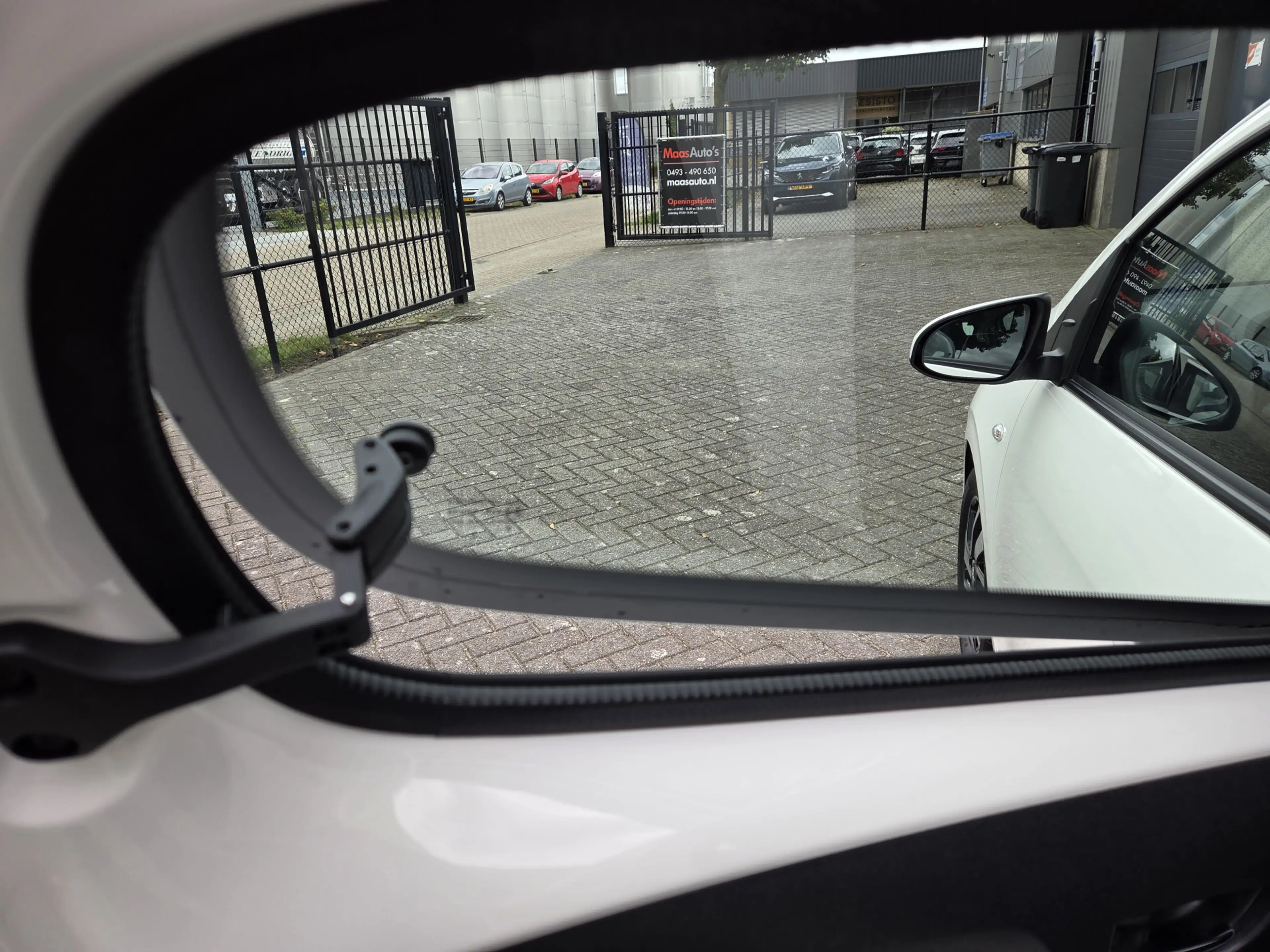 Peugeot 108 1.0 e-VTi Allure uitvoering automaat 5 deurs airco — photo 15