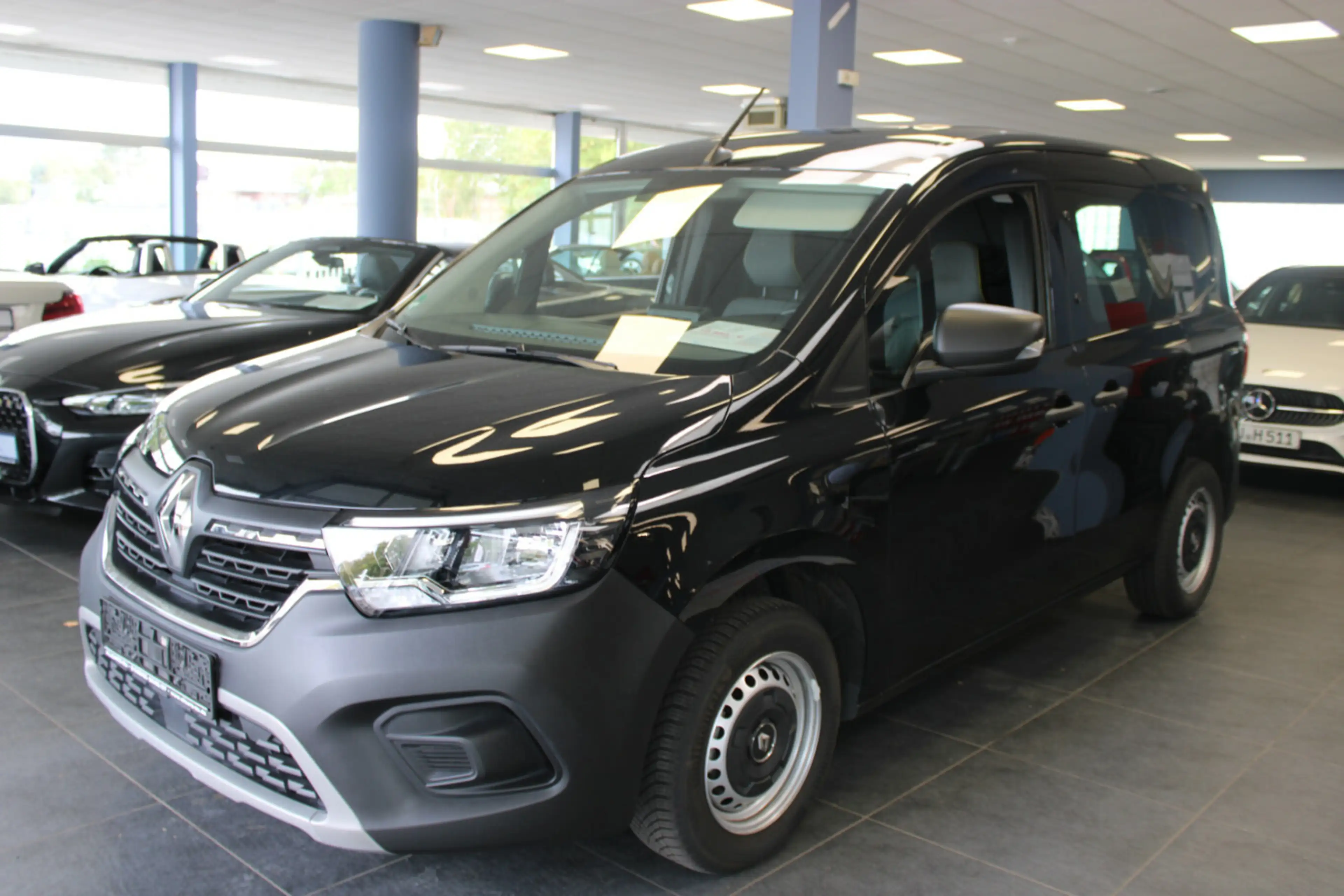Renault Kangoo III Rapid Advance 1. Hand - AHK - PDC hi. — photo 3