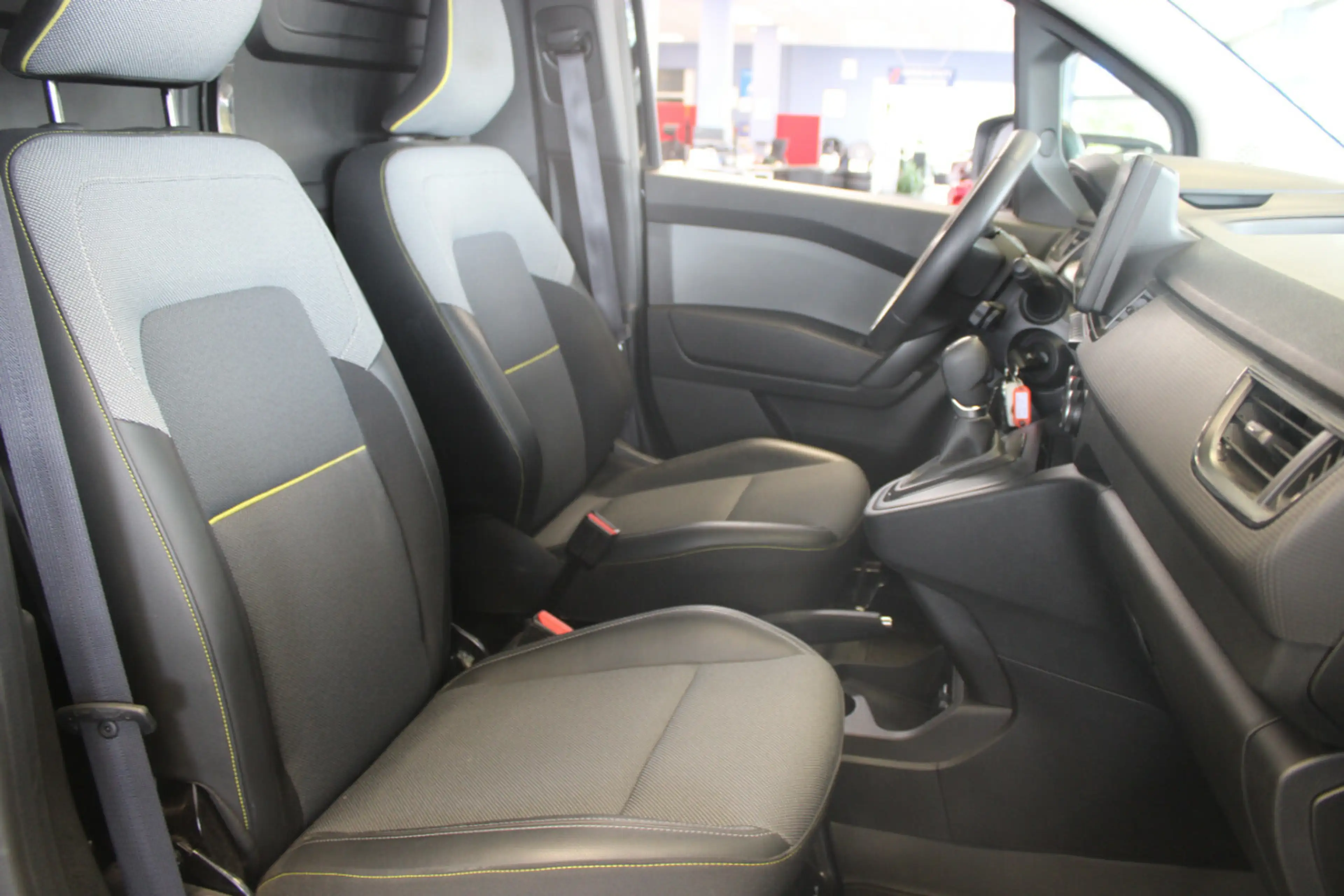 Renault Kangoo III Rapid Advance 1. Hand - AHK - PDC hi. — photo 9