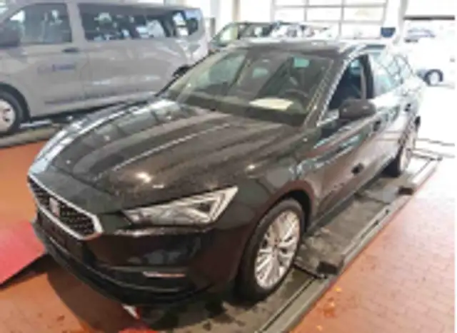 SEAT Leon SP Xcellence 2.0 TDI KAMERA/LED/NAVI/2xPDC