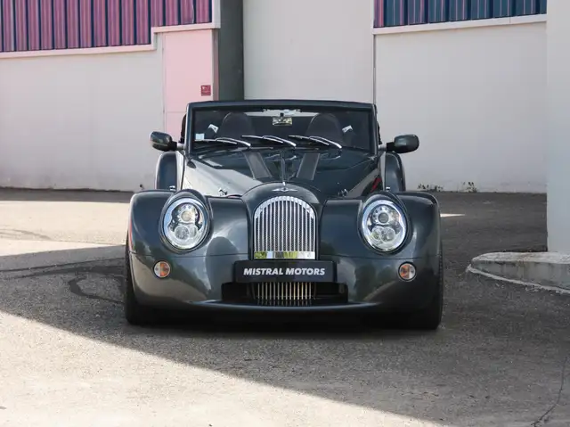 Morgan Aero 8