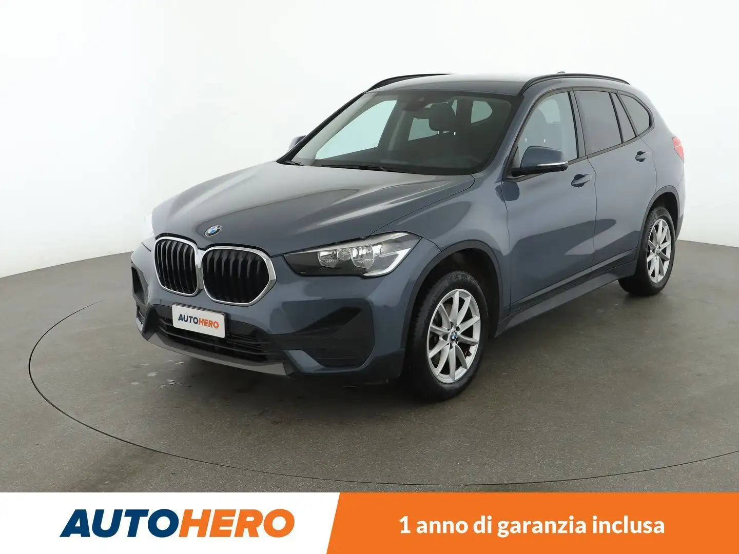 BMW X1 sDrive 18d Advantage Gris - 1
