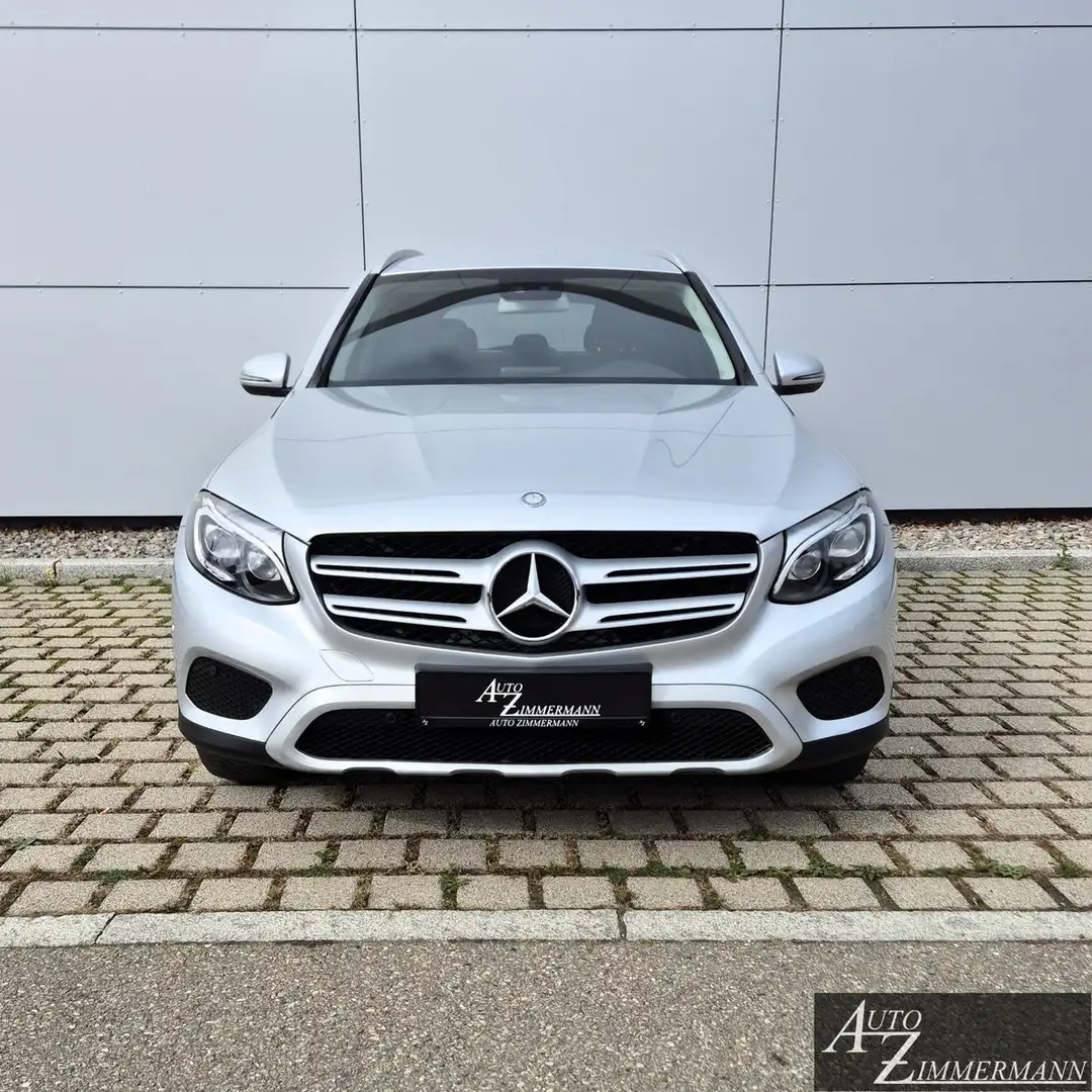 Mercedes-Benz GLC 220 d 9G-tronic 4MATIC Navi*LED*AHK*Kamera Silber - 2