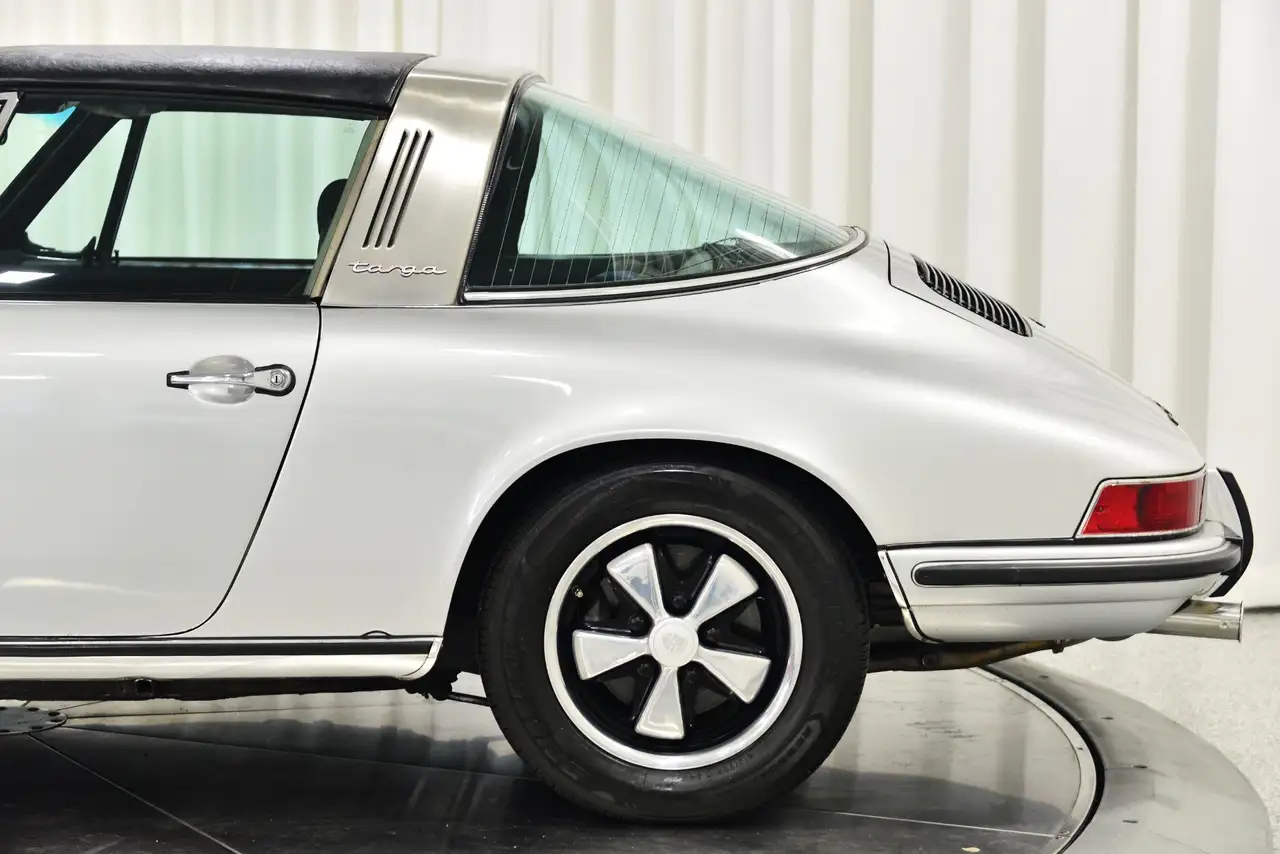 Porsche 911 E Targa, foto 10