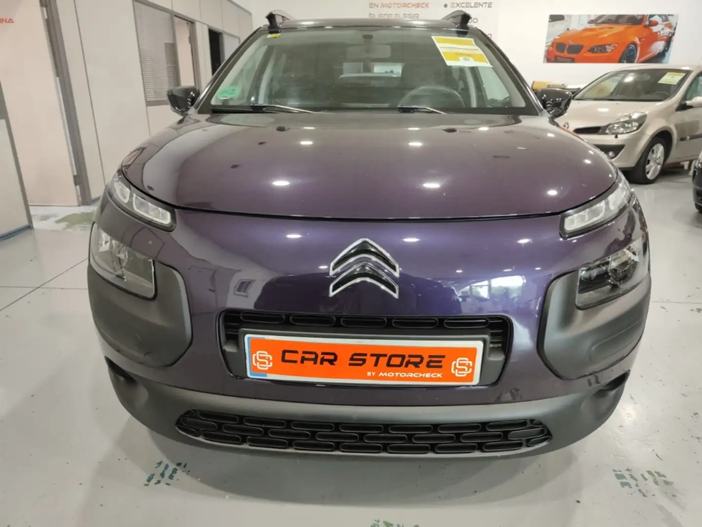 Citroen C4 Cactus 1.2 PureTech Feel 82 Burdeos - 2