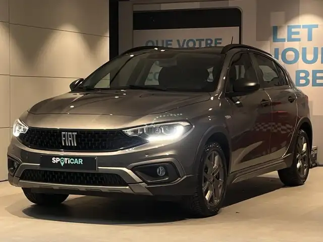 Fiat Tipo CROSS