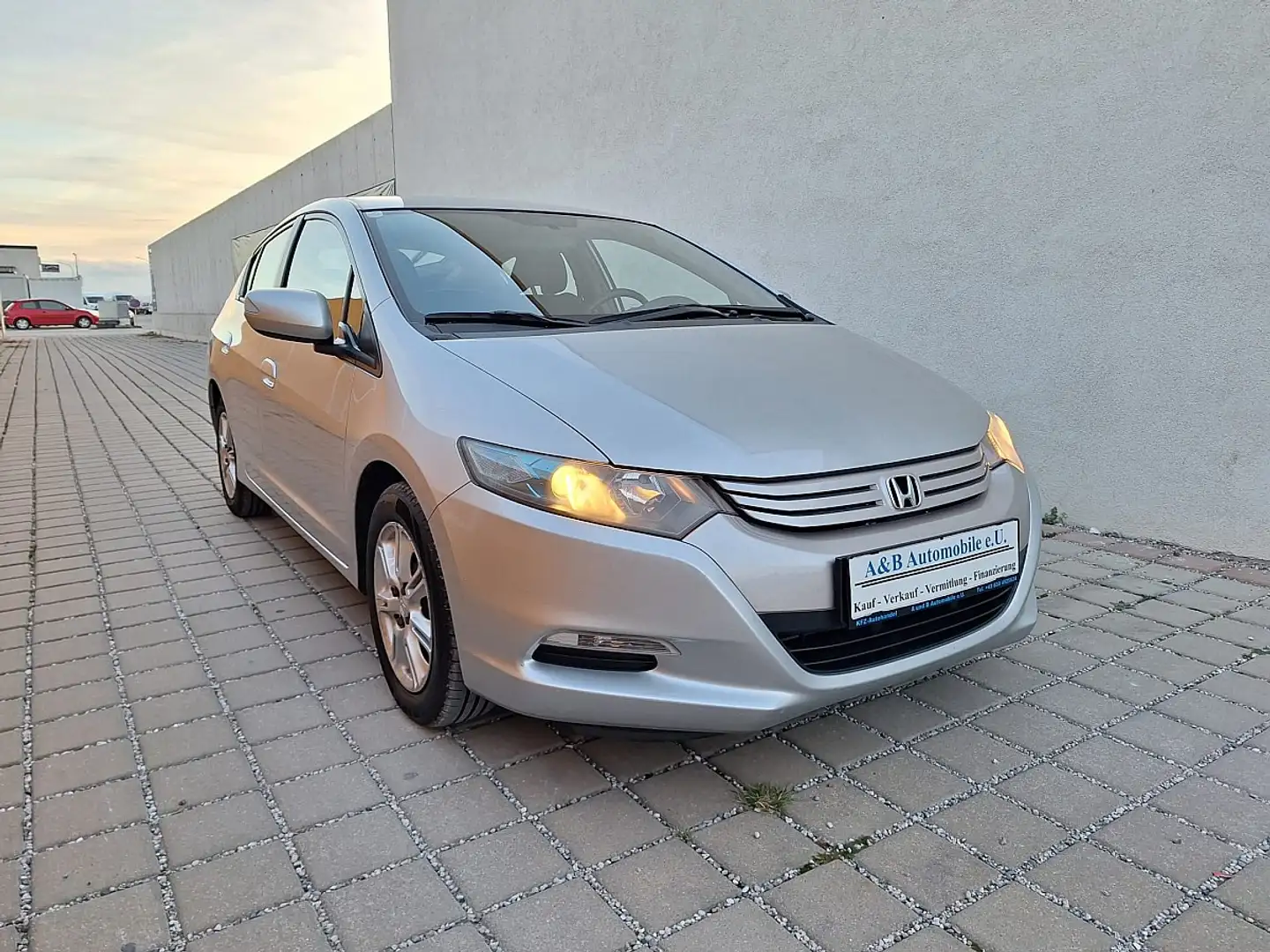 Honda Insight 1,3 Hybrid DSI VTEC IMA Elegance CVT Argent - 1