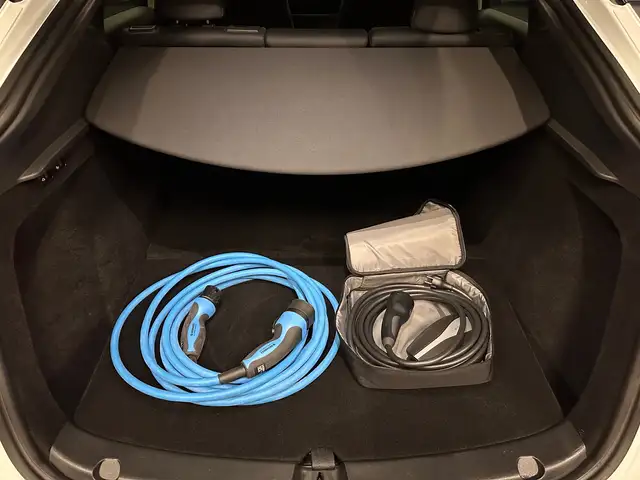 Tesla Model Y view 27