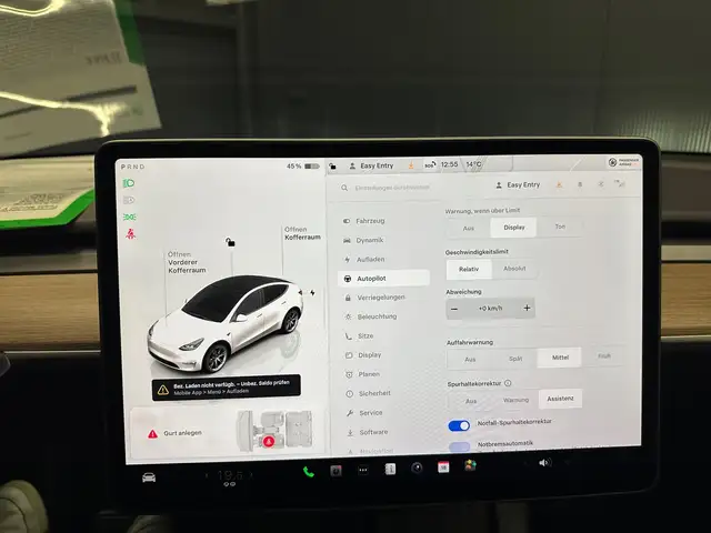 Tesla Model Y view 22