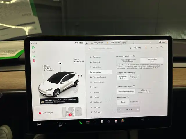 Tesla Model Y view 21