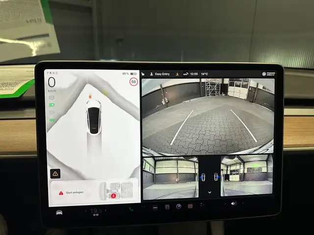 Tesla Model Y view 18