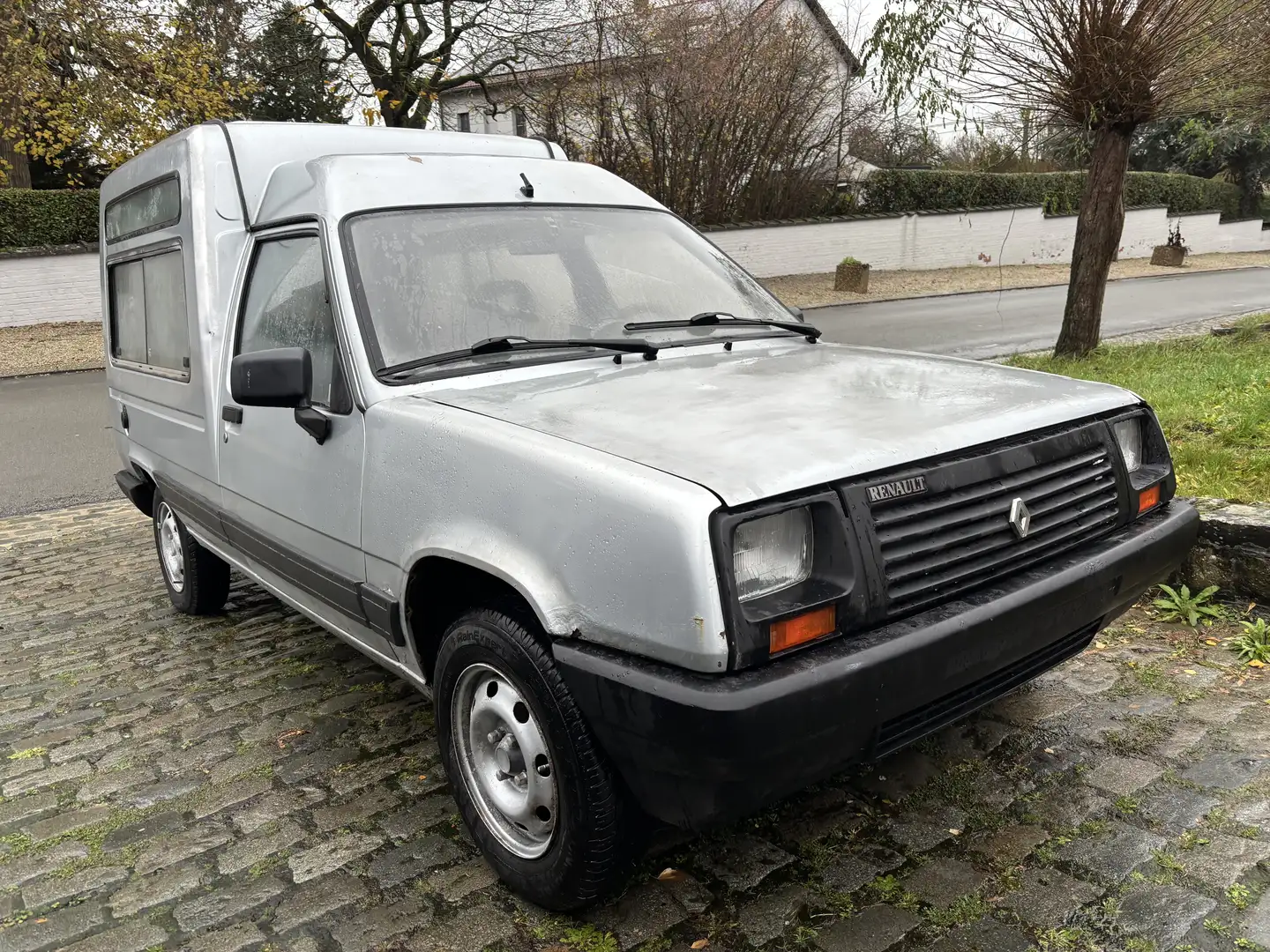 Renault Express Phase 1 - 2